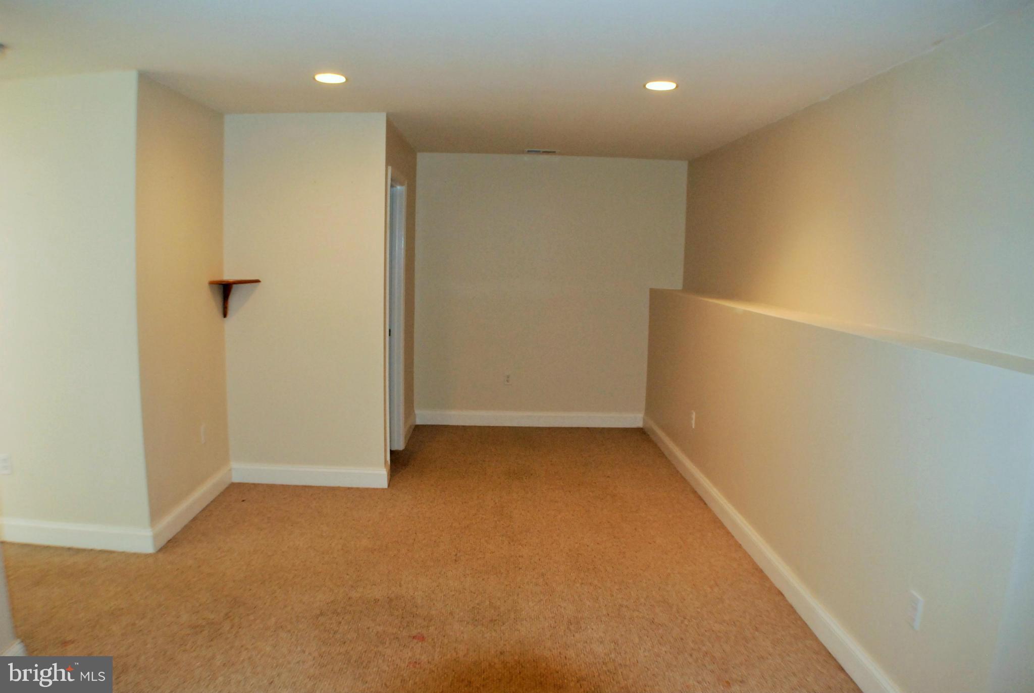 SHAWNEELAND - Residential