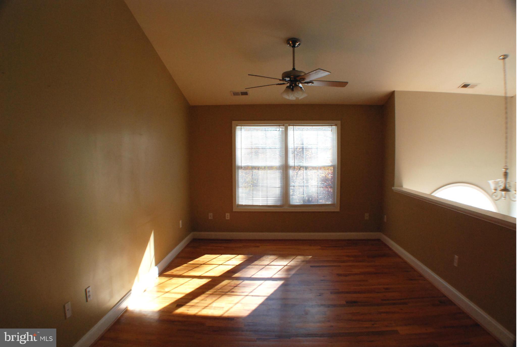 SHAWNEELAND - Residential