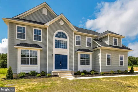 844 Saw Mill Road Unit B, Townsend, DE MLS: DENC2072324
