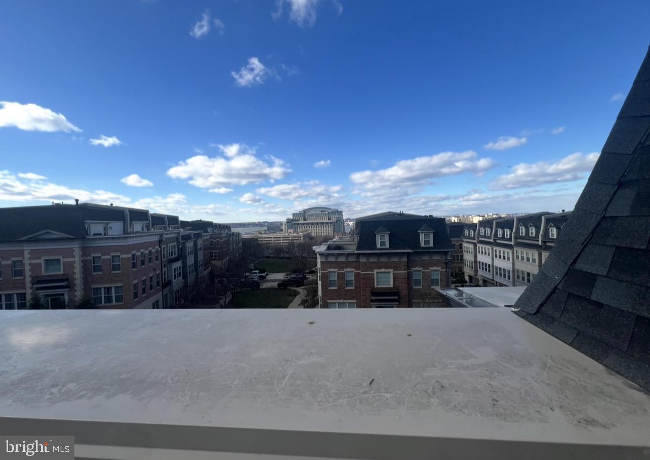 POTOMAC OVERLOOK AT NATIONAL HARBOR - Residential