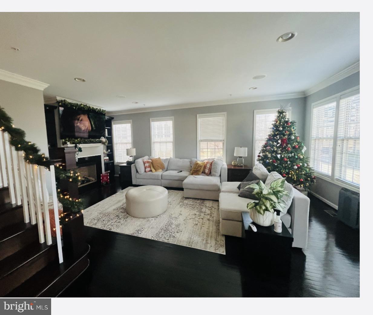 POTOMAC OVERLOOK AT NATIONAL HARBOR - Residential