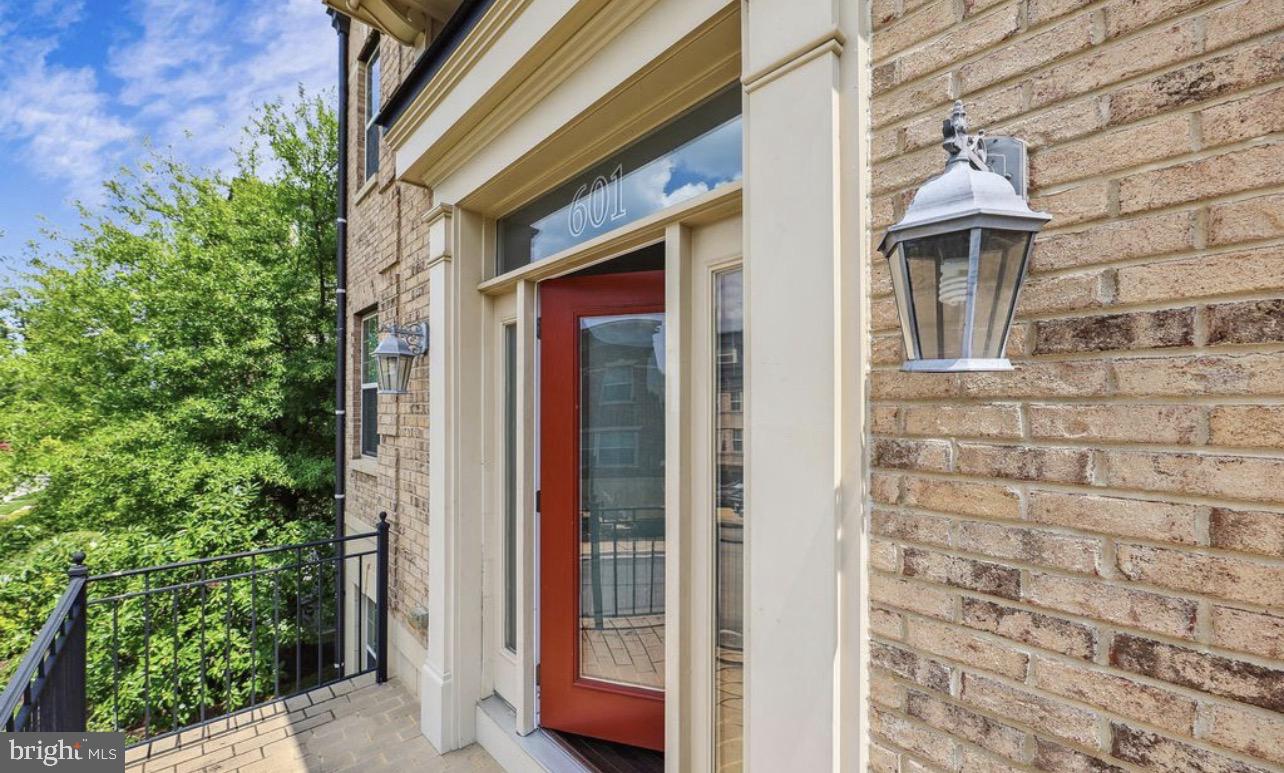 601 SPRINTSAIL WAY 64