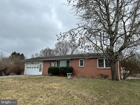 102 HORSESHOE CIRCLE PENNSYLVANIA FURNACE PA 16865
