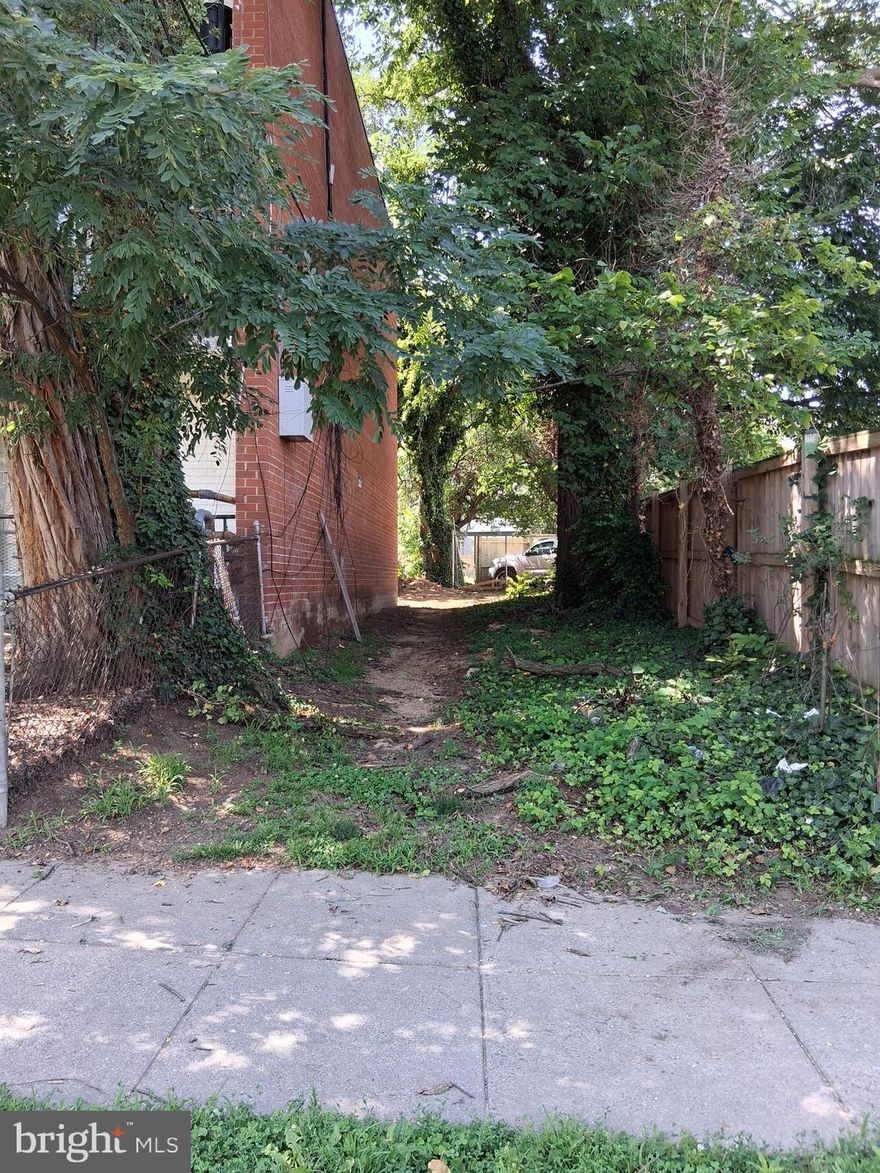 LAND Only Sold Separately from Residential Home at 1908 17th Street SE. Land and residential home owned by same owner. 

Approximate Lot Size: 0.07a

Land Behind 1908 17th Street SE for sale! Use your imagination to own land in the heart of Washington, DC. The home is being sold separately. See the provided map/plat provided in the disclosures. Contact Listing Agent with any questions.