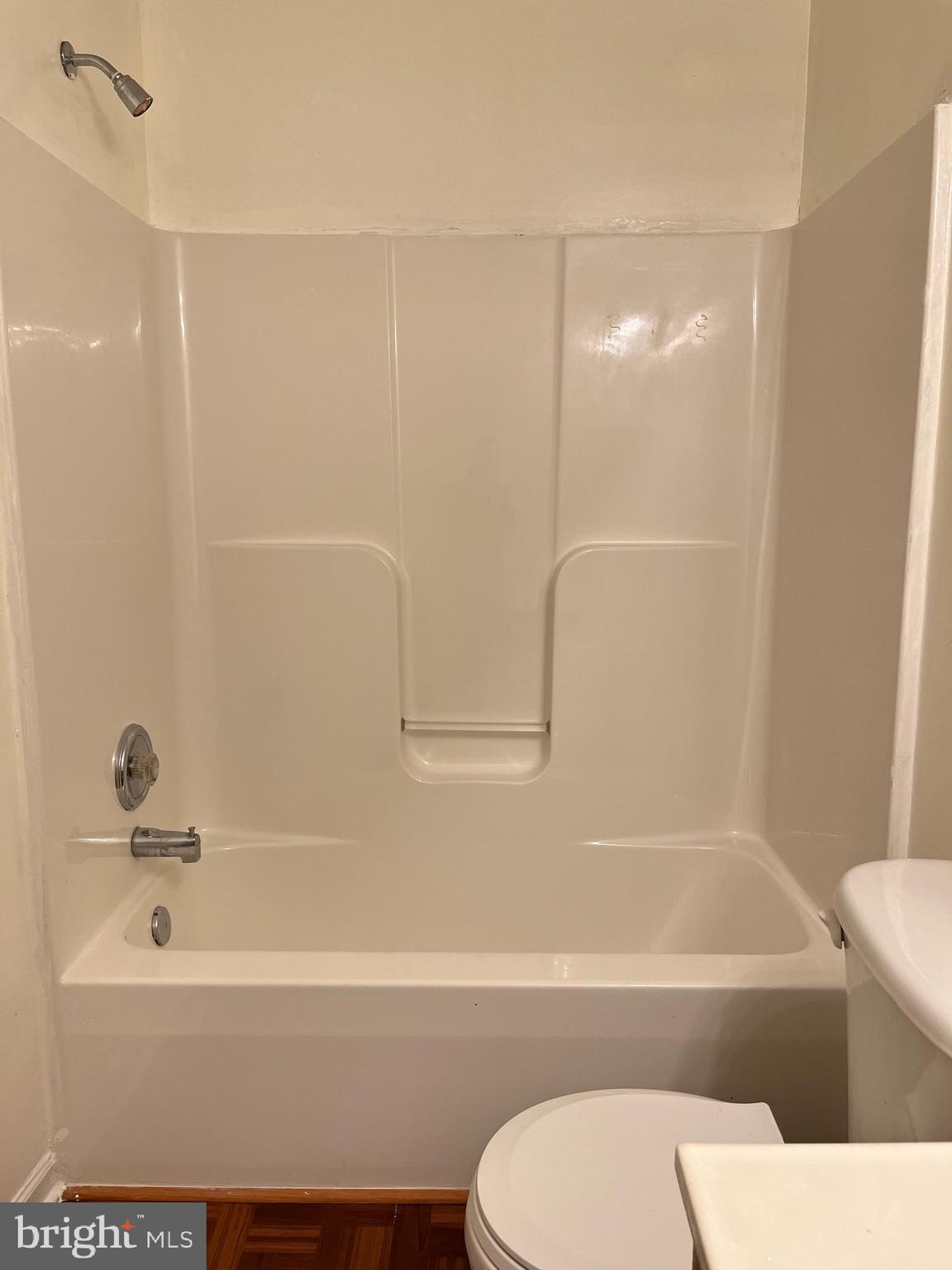 STONEBROOK VILLAGE - Residential Lease