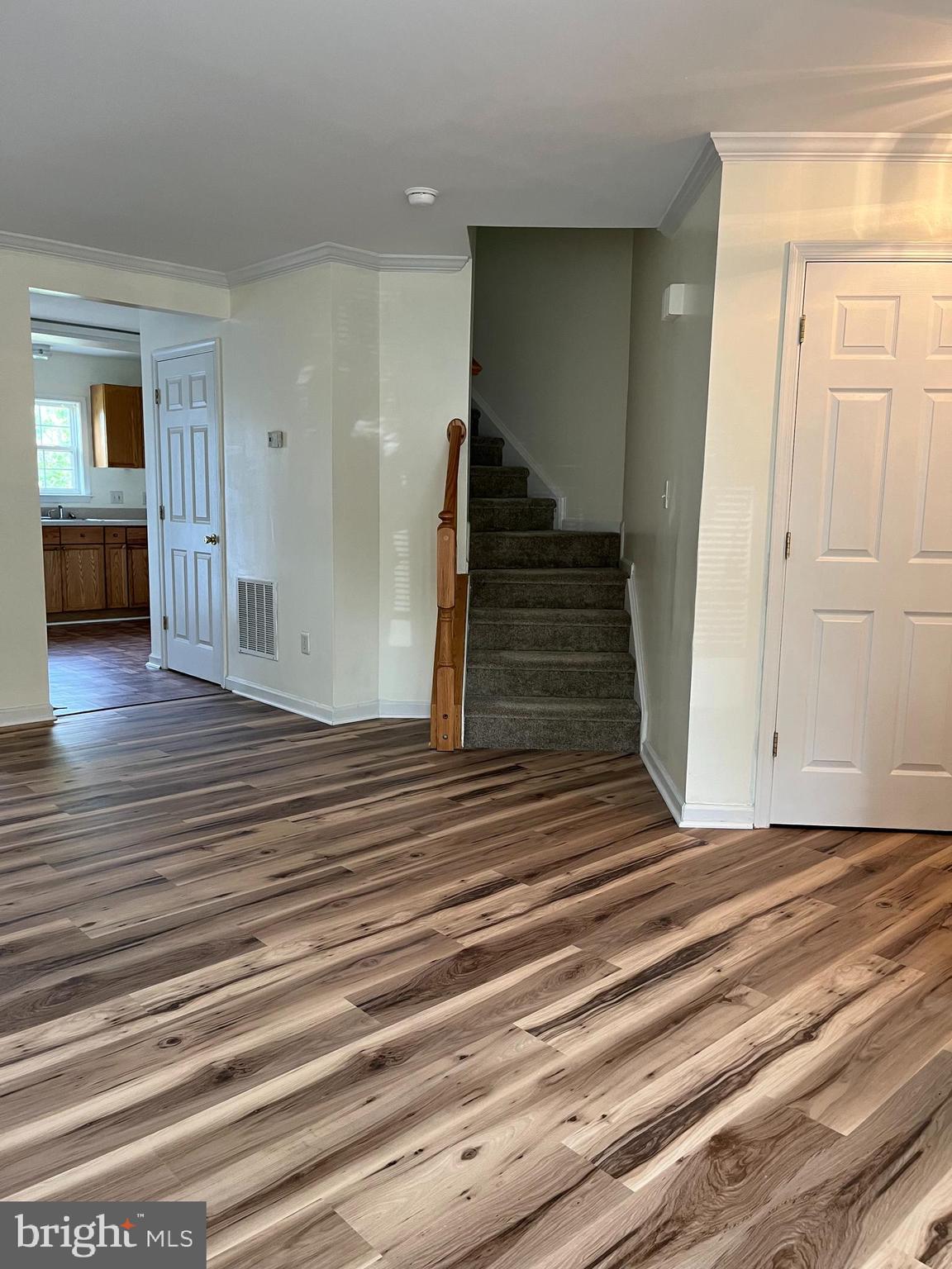 STONEBROOK VILLAGE - Residential Lease