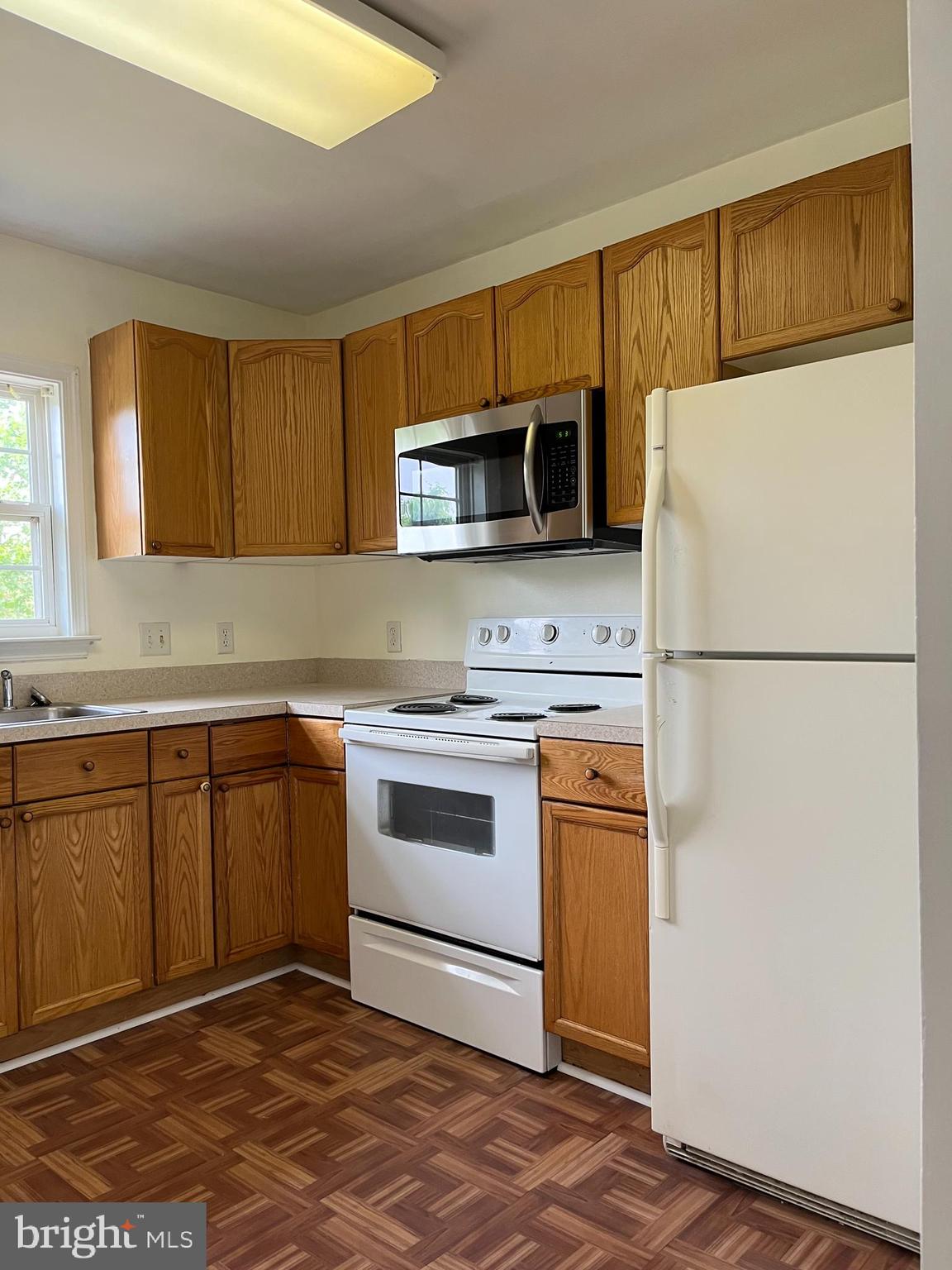 STONEBROOK VILLAGE - Residential Lease