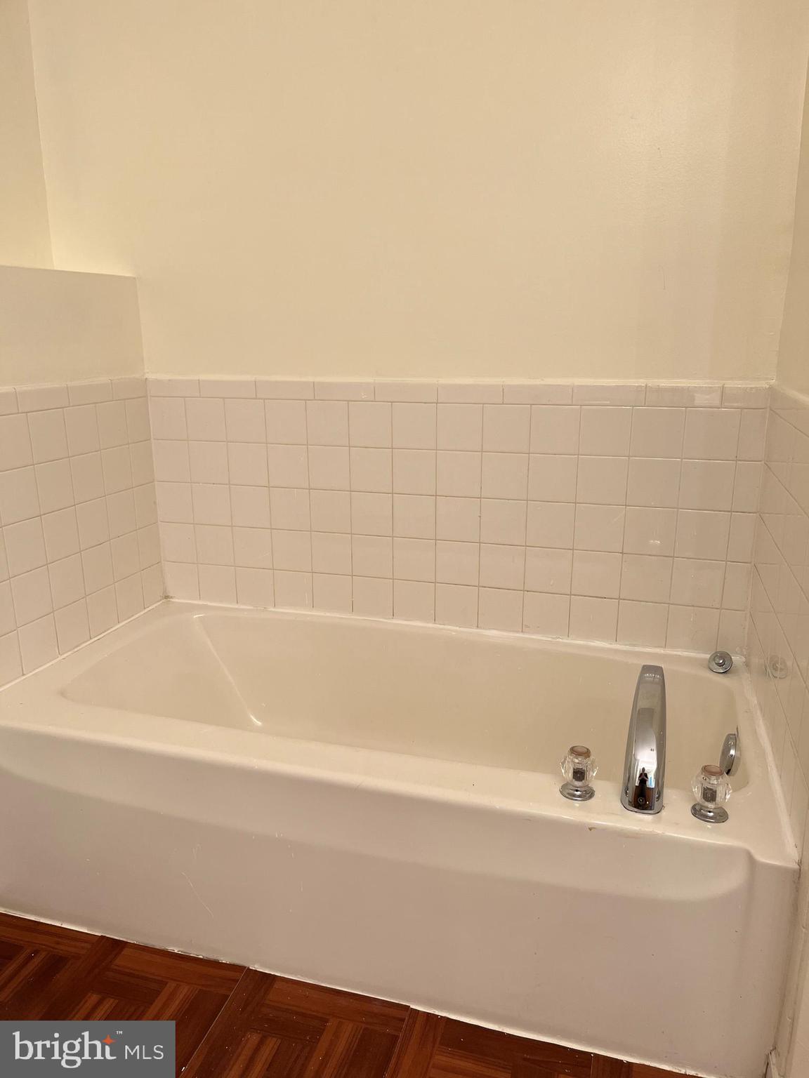 STONEBROOK VILLAGE - Residential Lease