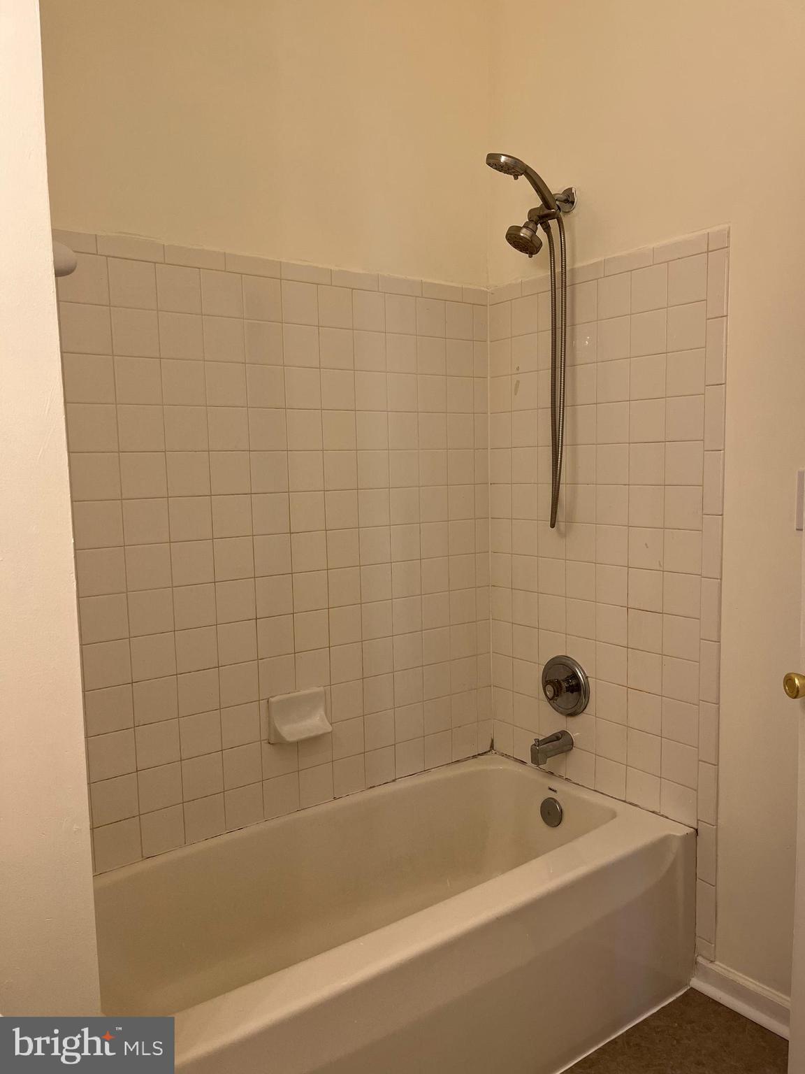 STONEBROOK VILLAGE - Residential Lease