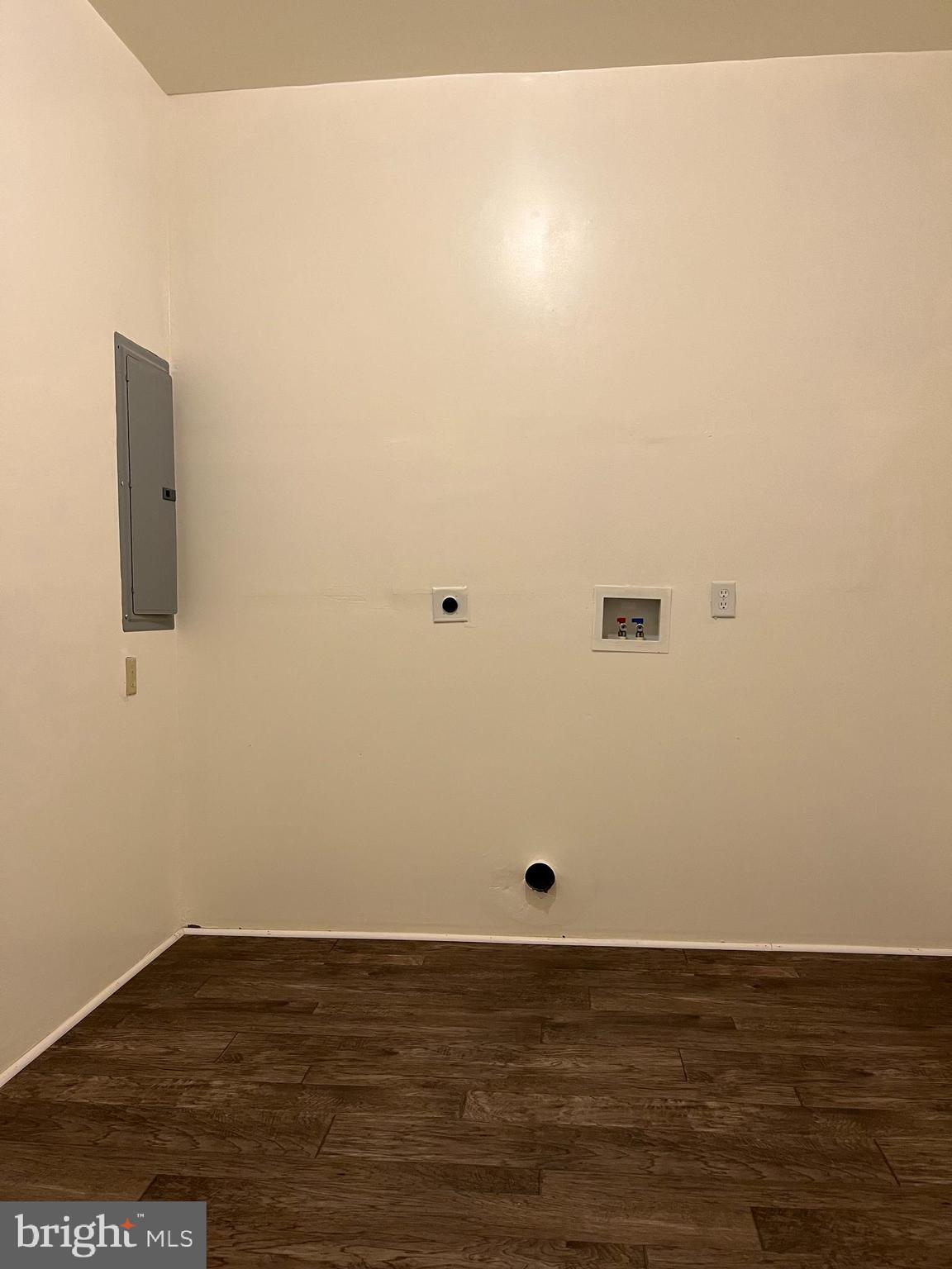 STONEBROOK VILLAGE - Residential Lease