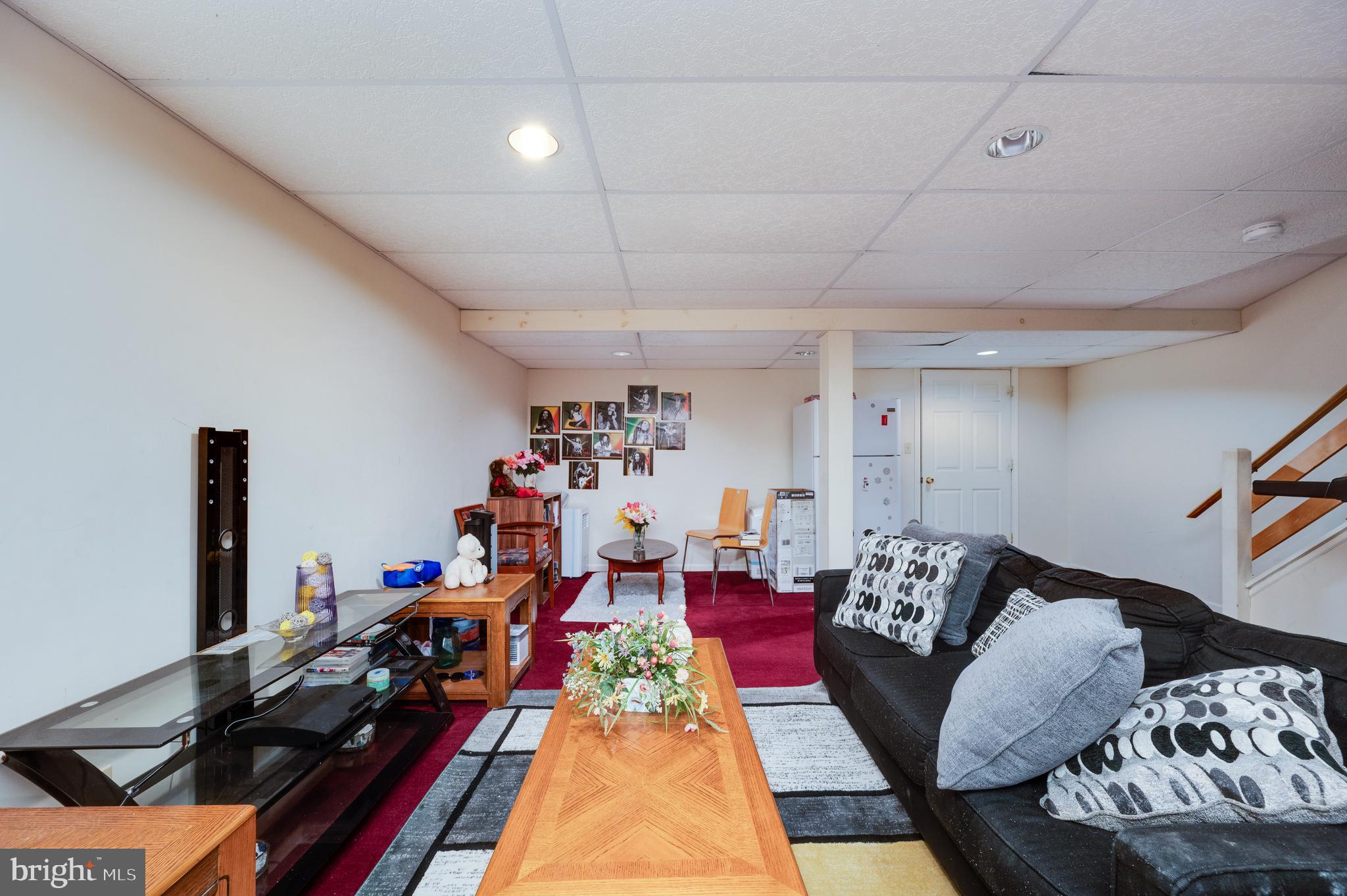 HEATHER KNOLL - Residential