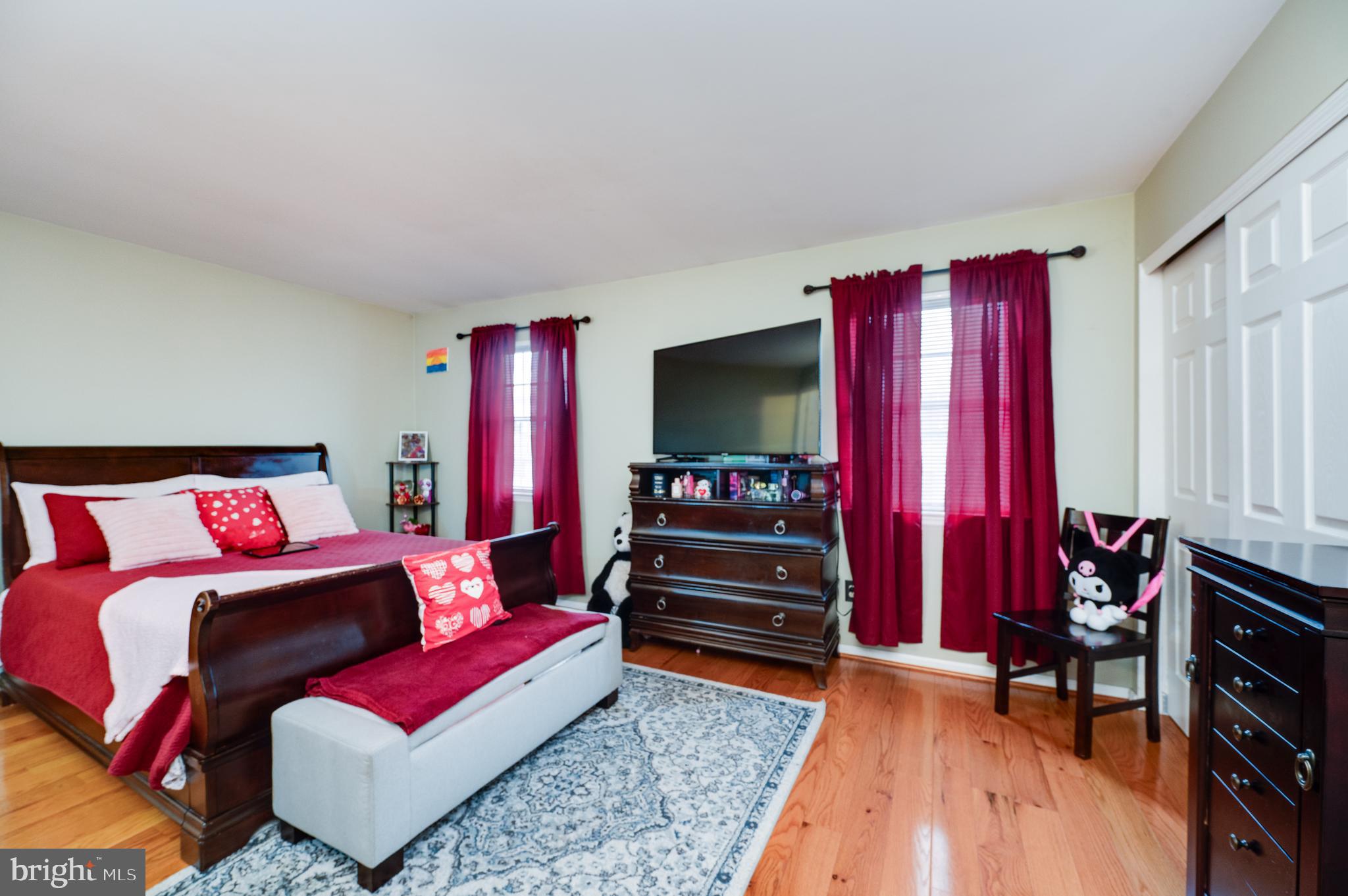 HEATHER KNOLL - Residential