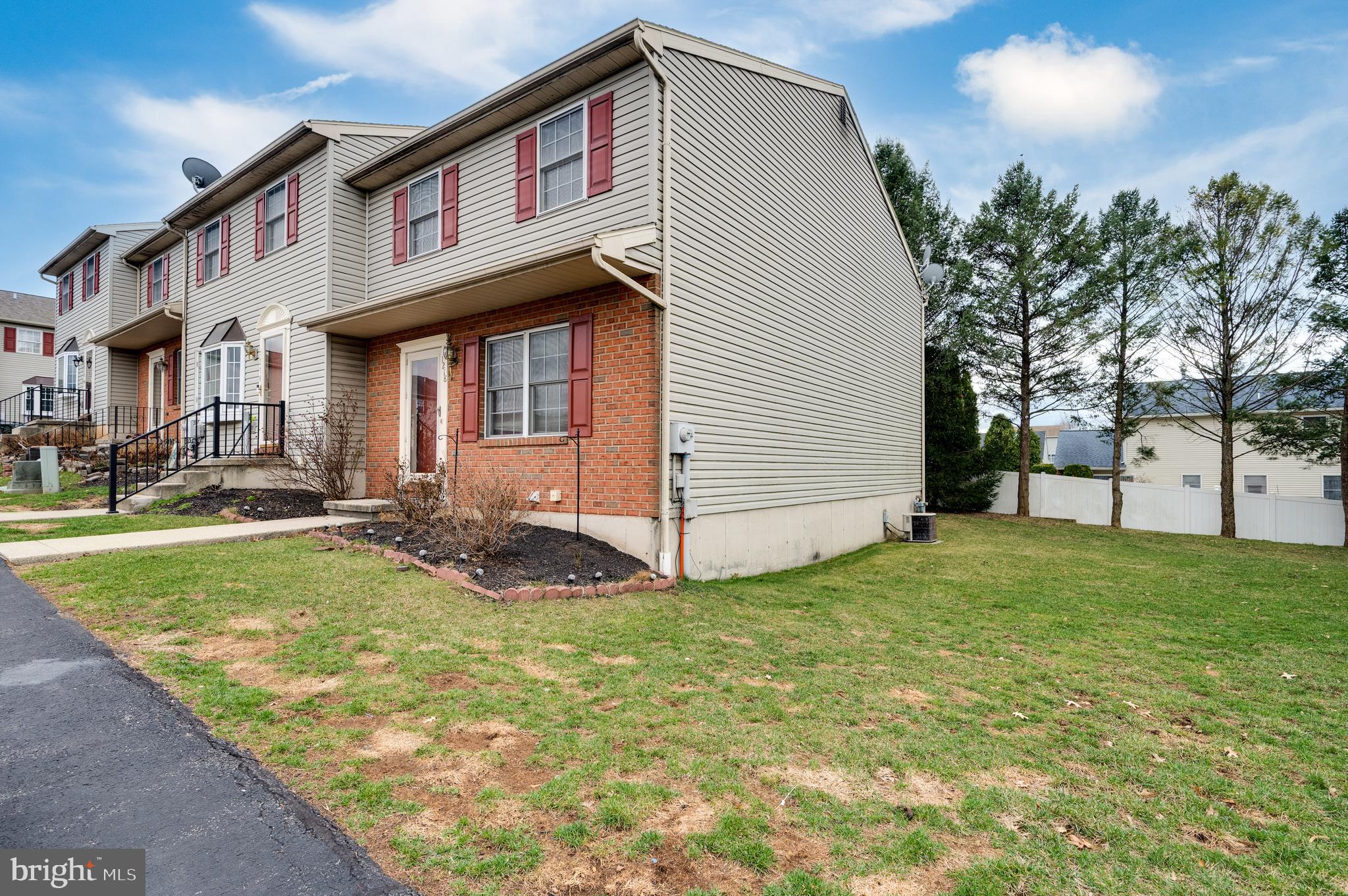 1218 FREDRICK BOULEVARD