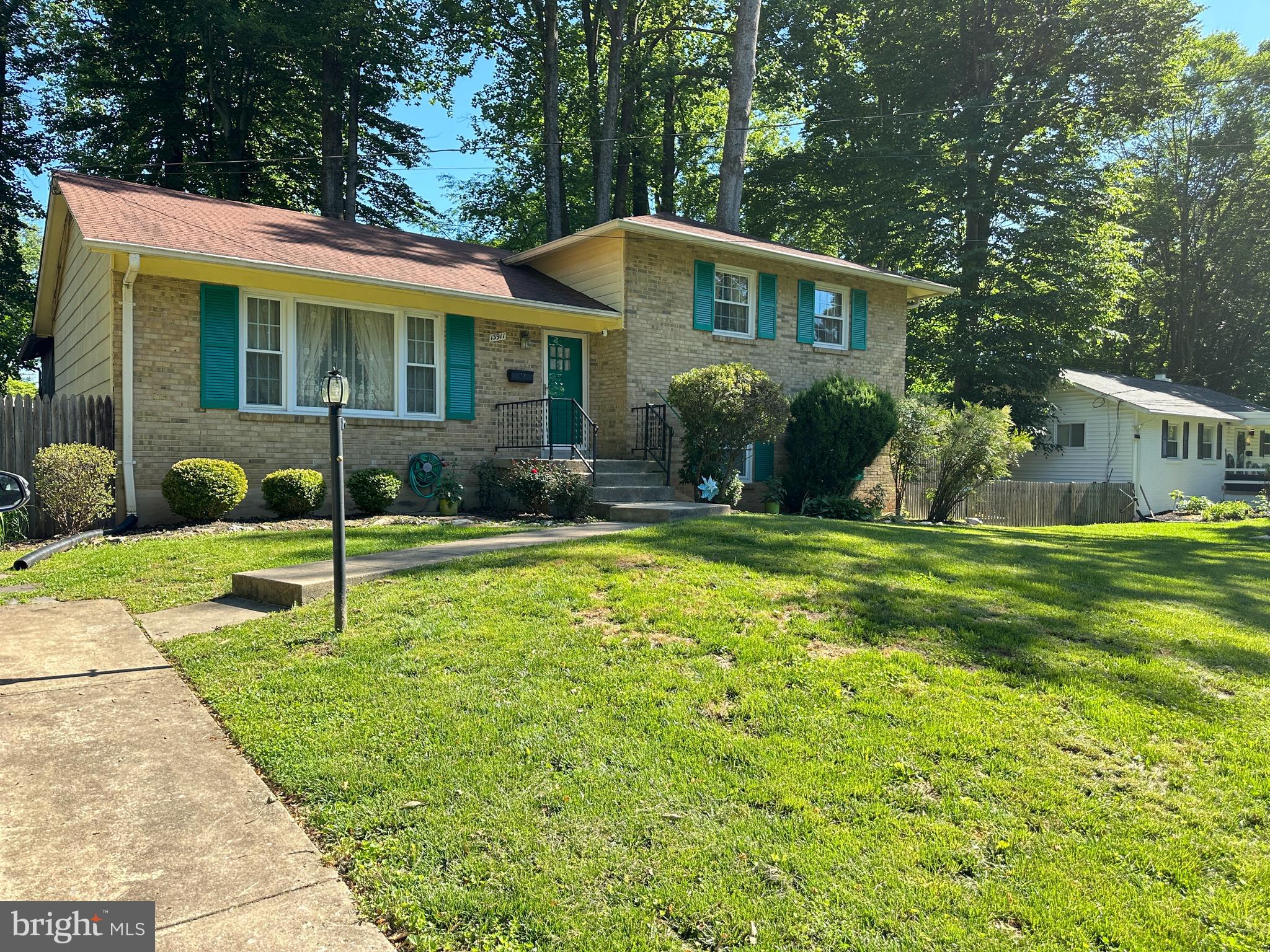 BEL PRE WOODS - Residential