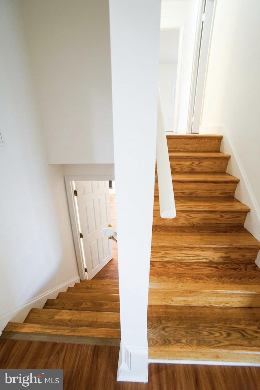 BEL PRE WOODS - Residential