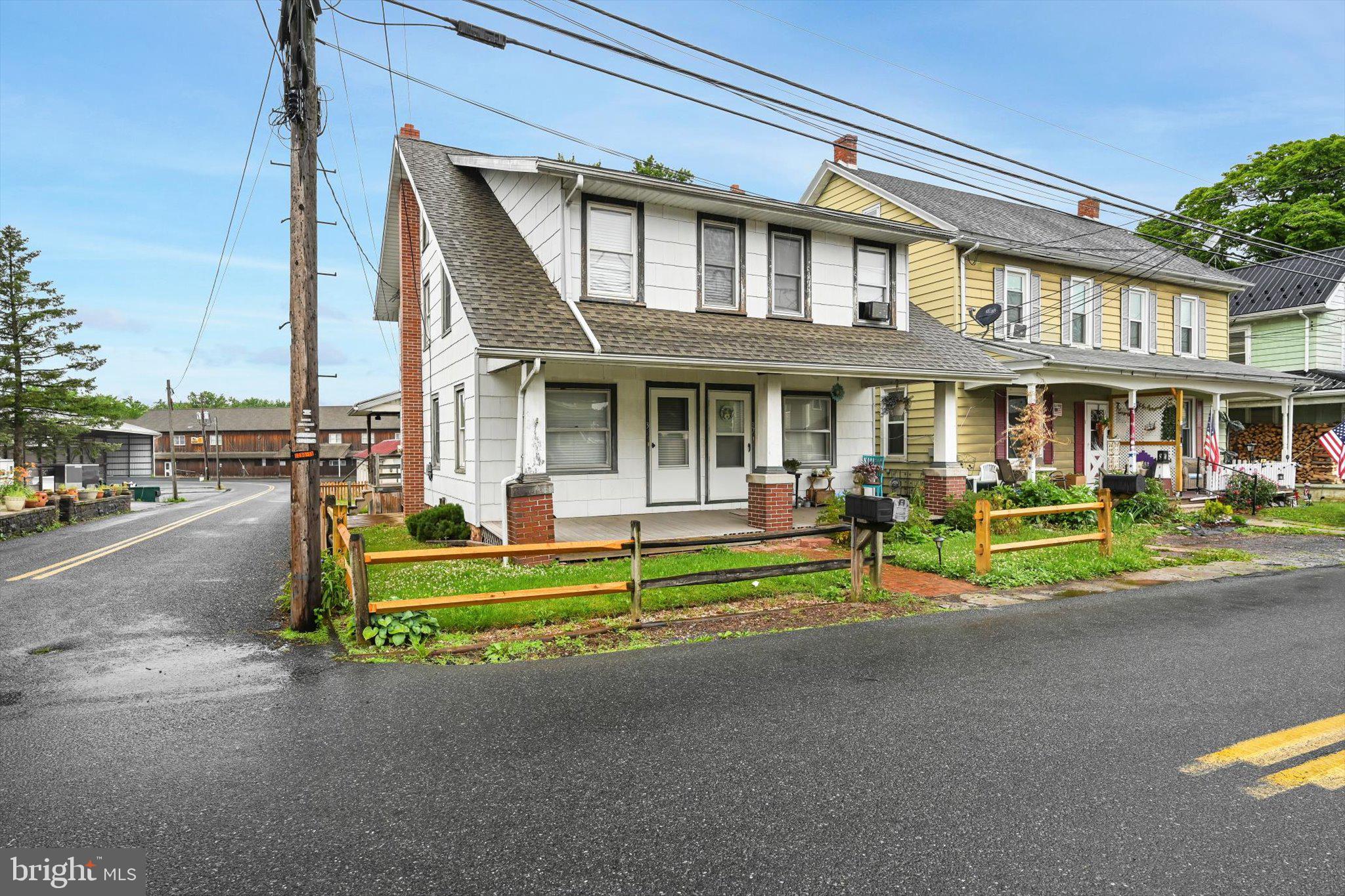 37 MECHANIC STREET 39