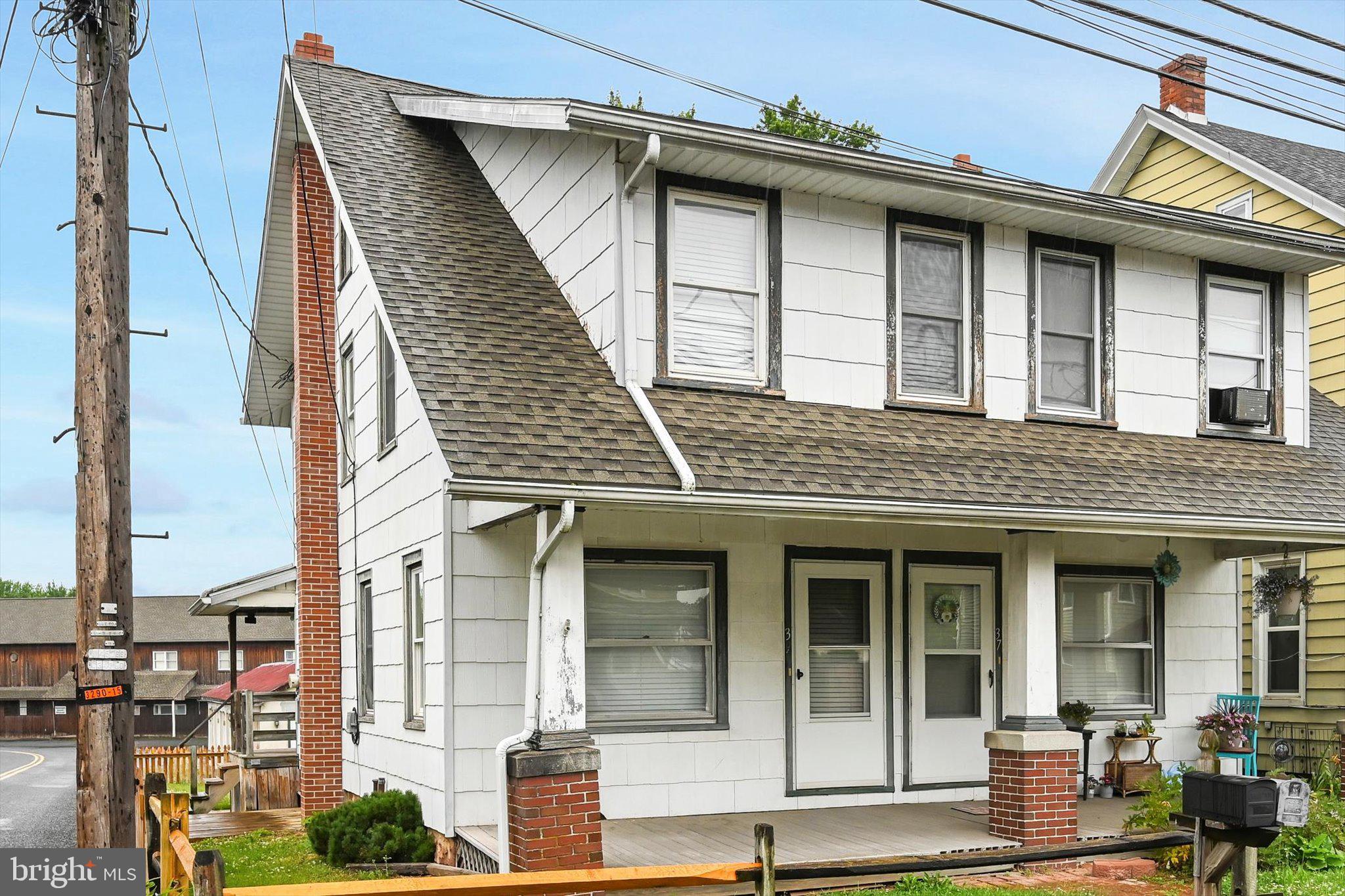 37 MECHANIC STREET 39