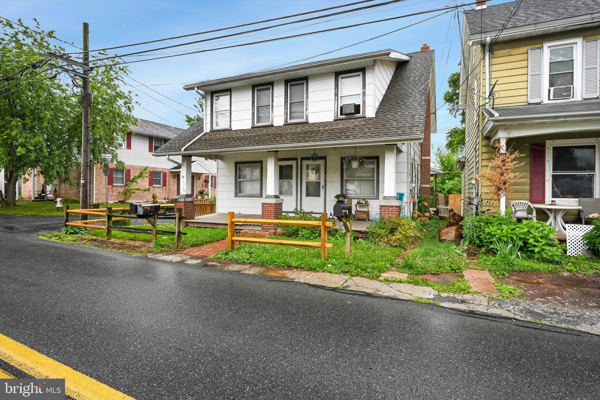 37 MECHANIC STREET 39
