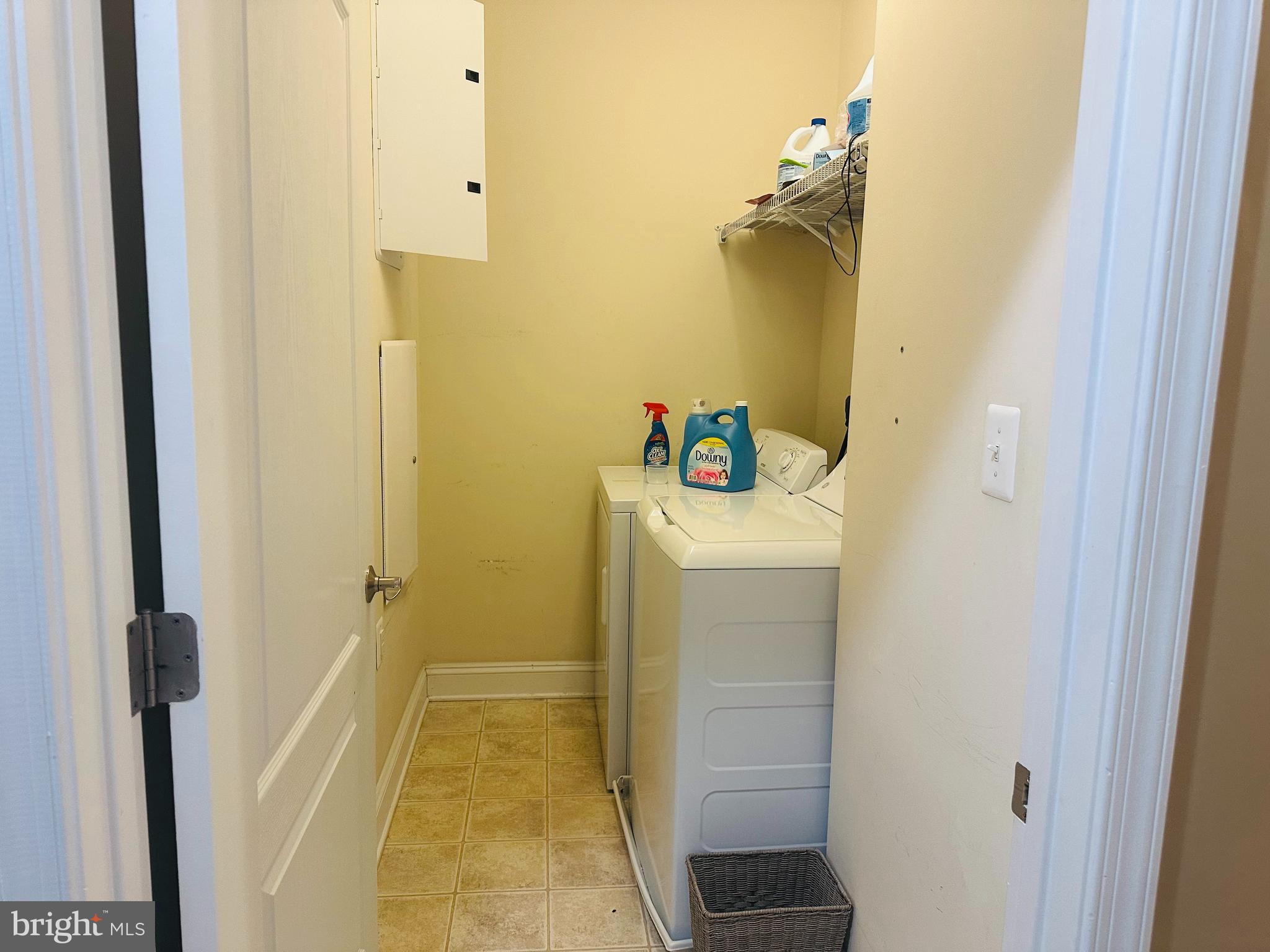 MAPLE LAWN - Residential Lease