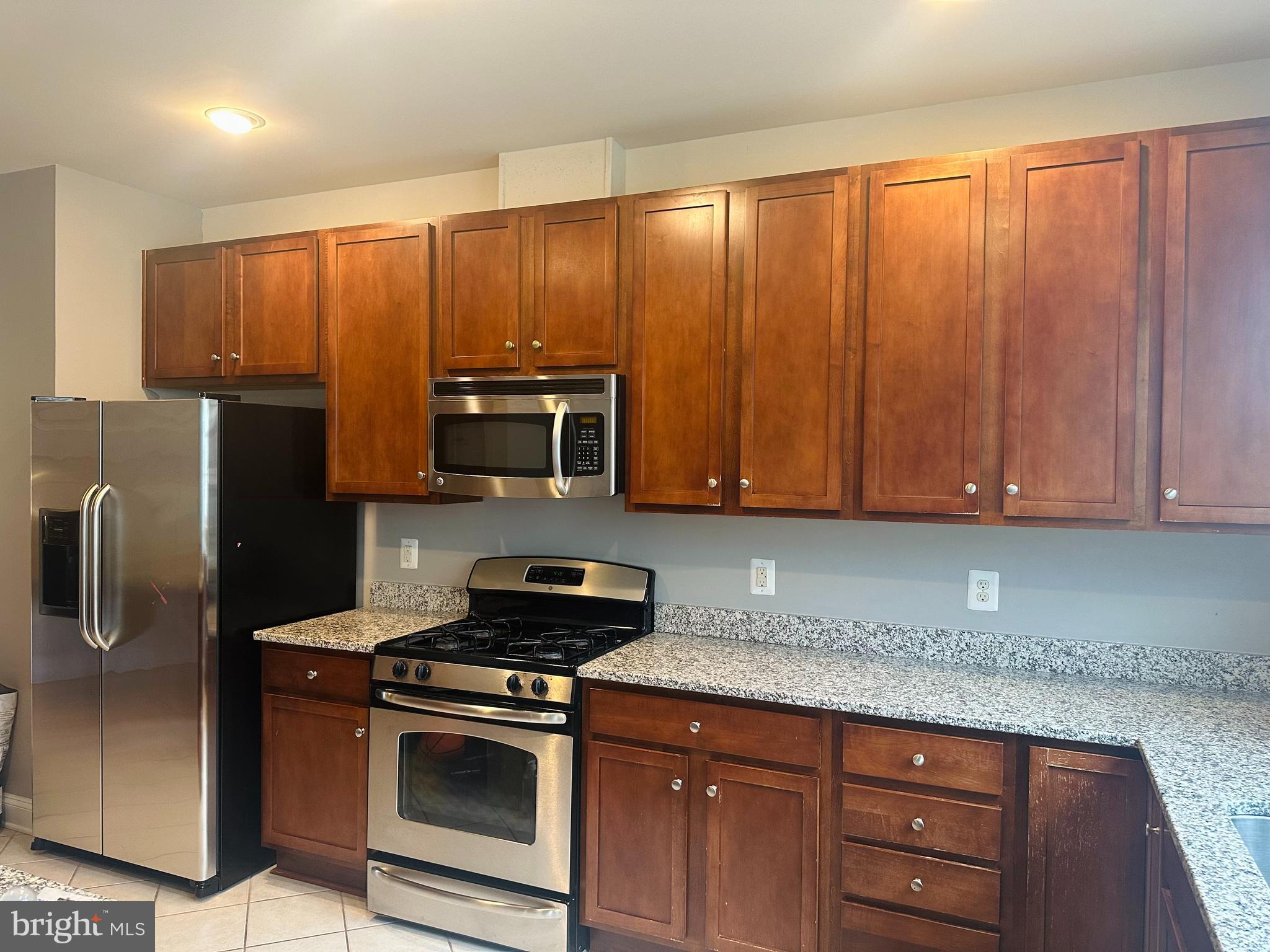 MAPLE LAWN - Residential Lease