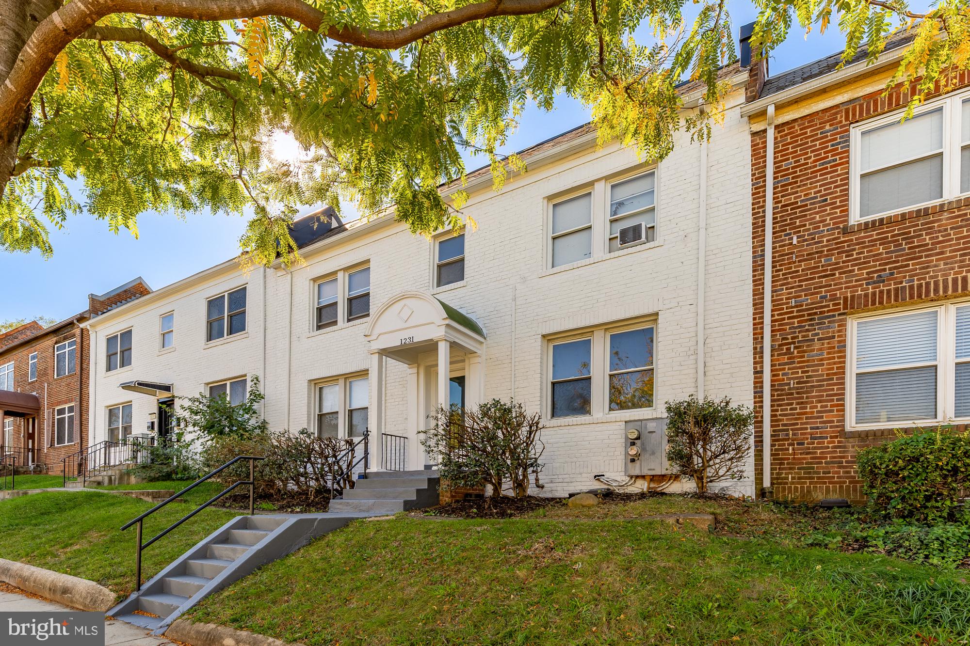 1231 MEIGS PLACE NE