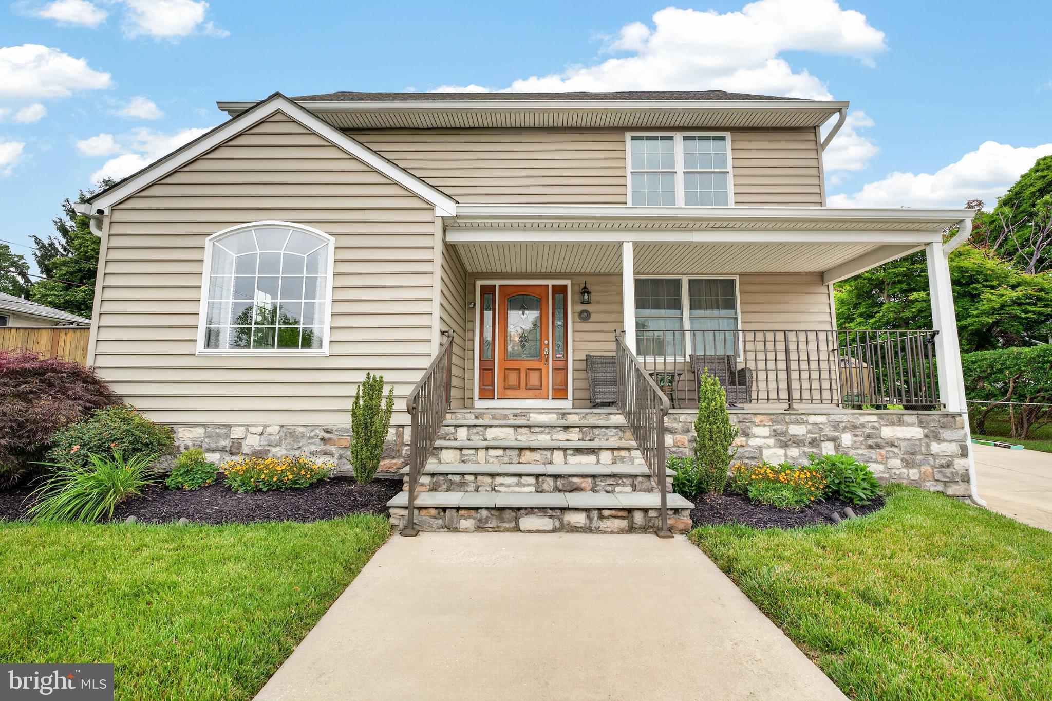 ARUNDEL HILLS - Residential