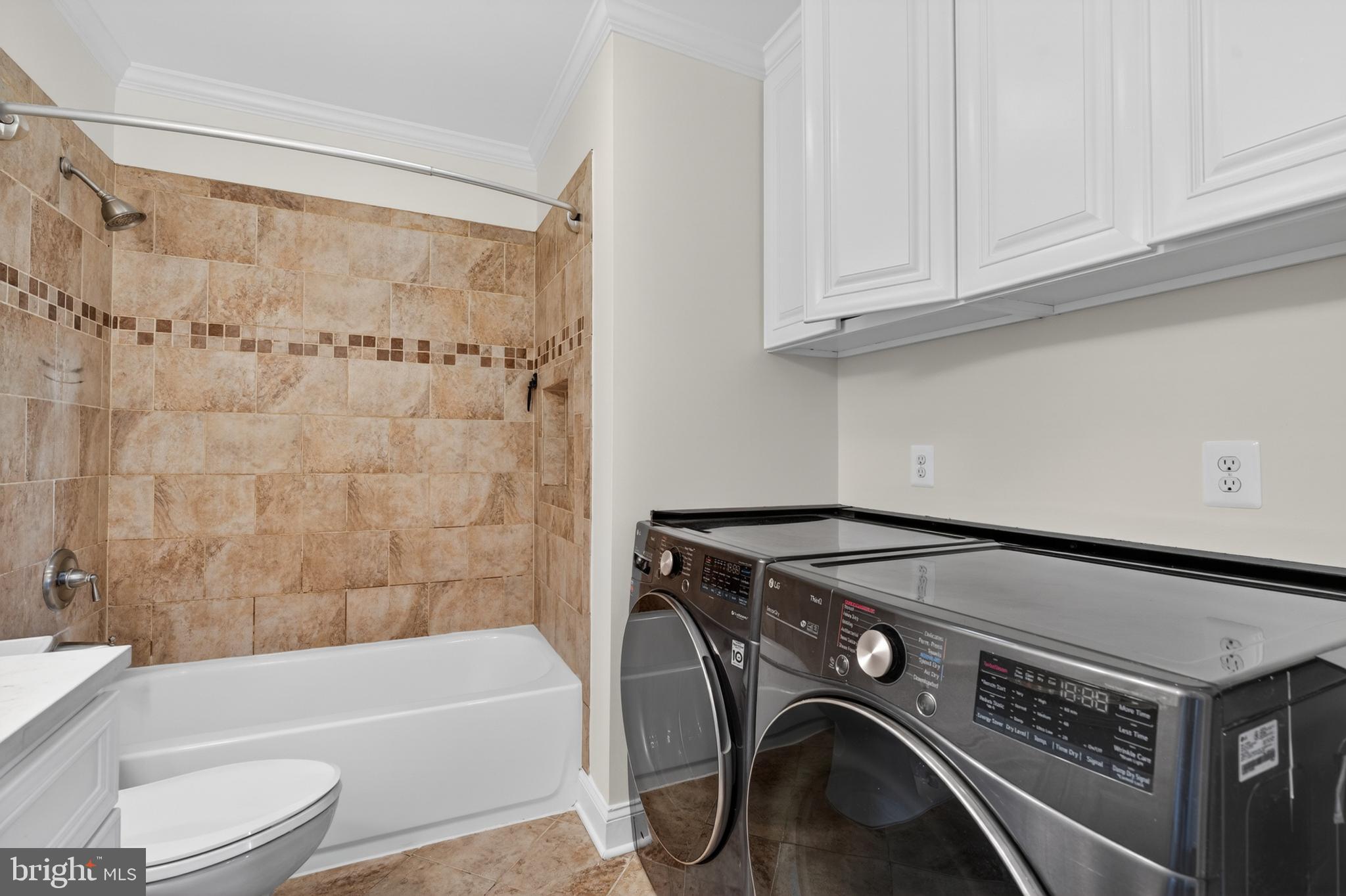 ARUNDEL HILLS - Residential