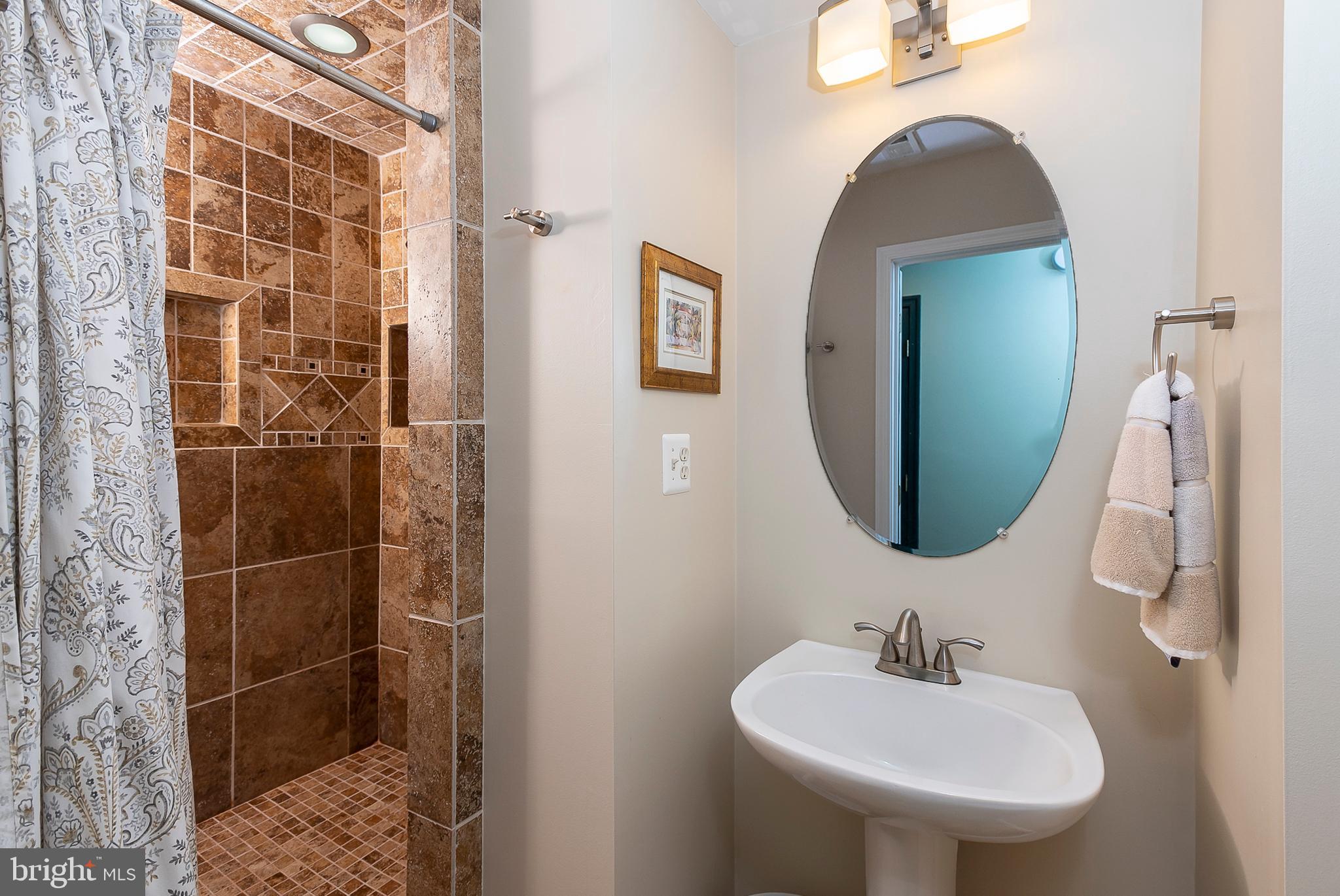 HERITAGE GREEN - Residential