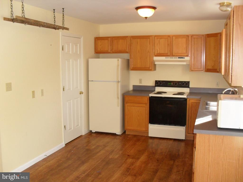 HIGHLAND HEIGHTS - Residential