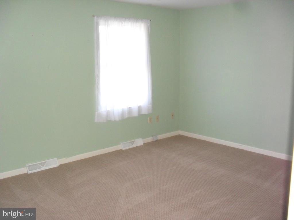 HIGHLAND HEIGHTS - Residential