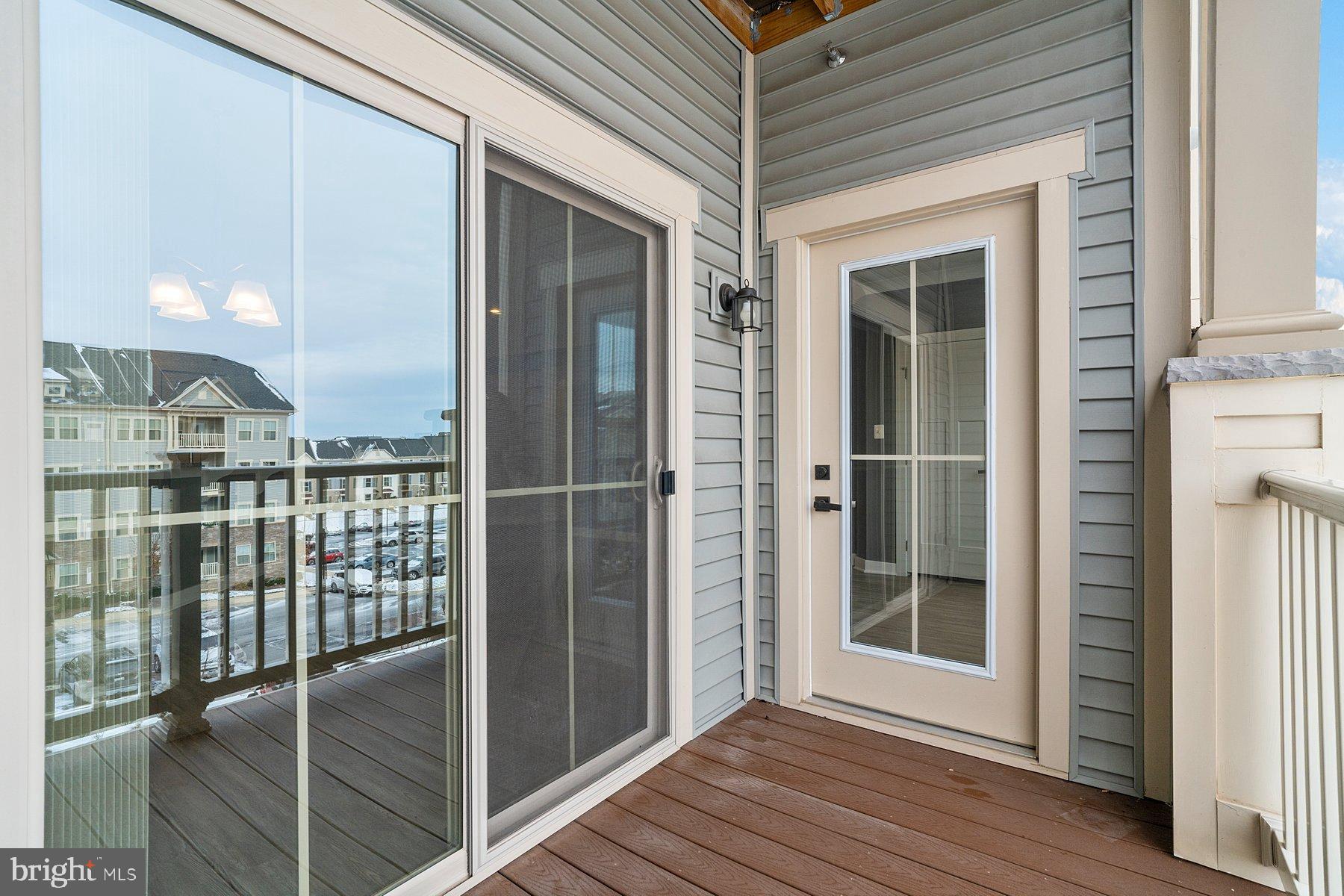 LINGANORE GARDEN CONDOMINIUMS - Residential