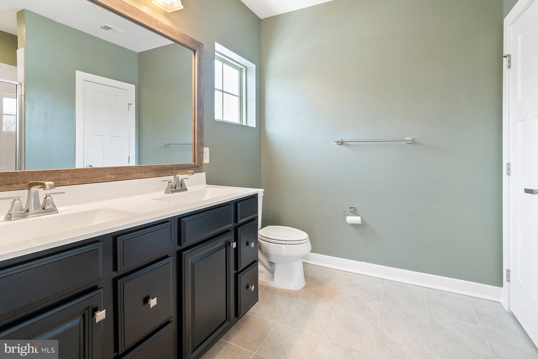 LINGANORE GARDEN CONDOMINIUMS - Residential