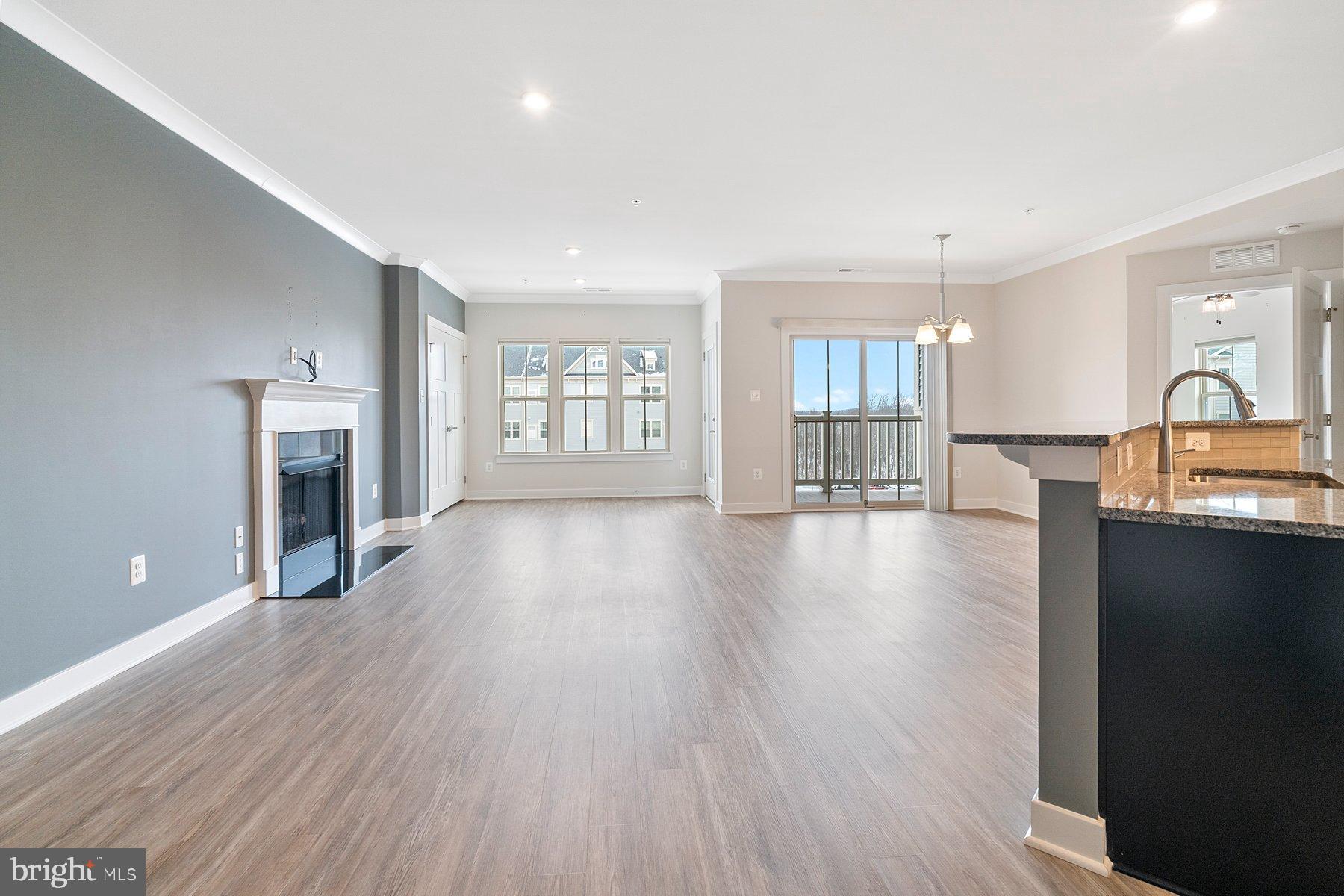 LINGANORE GARDEN CONDOMINIUMS - Residential