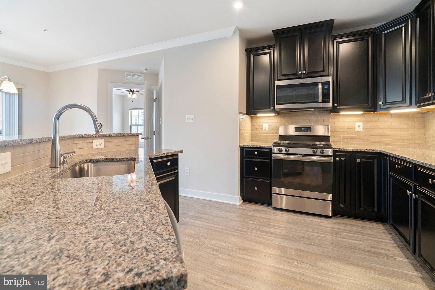 LINGANORE GARDEN CONDOMINIUMS - Residential