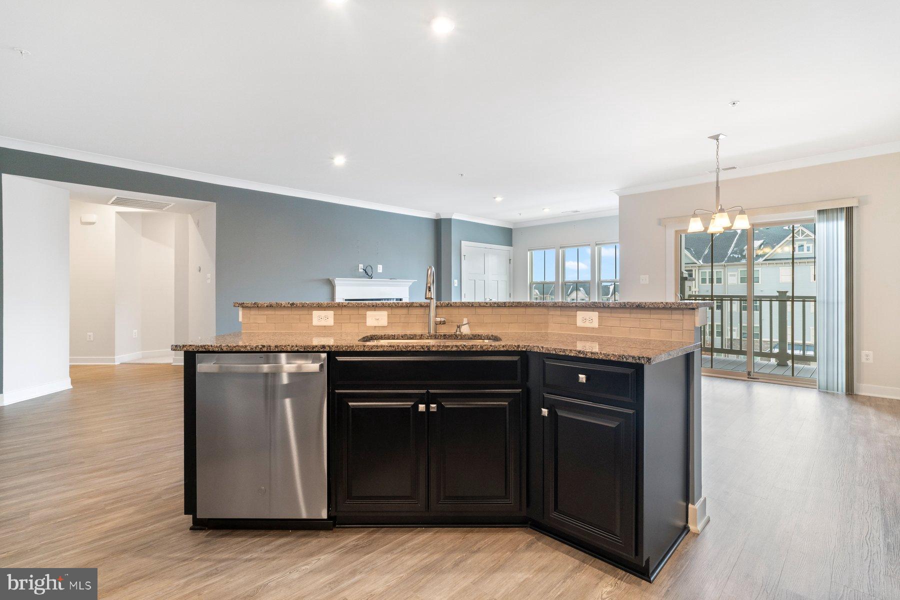 LINGANORE GARDEN CONDOMINIUMS - Residential