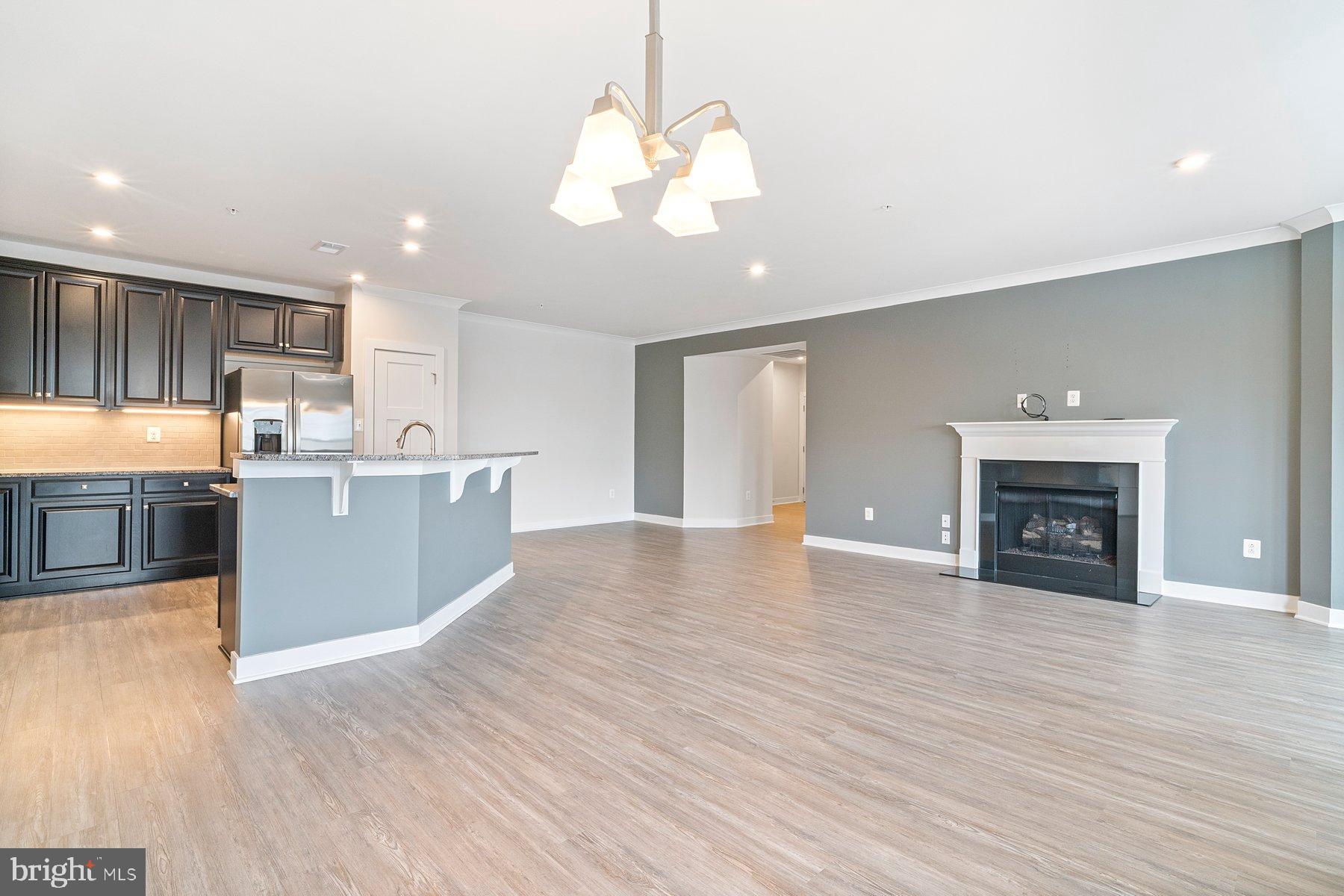 LINGANORE GARDEN CONDOMINIUMS - Residential