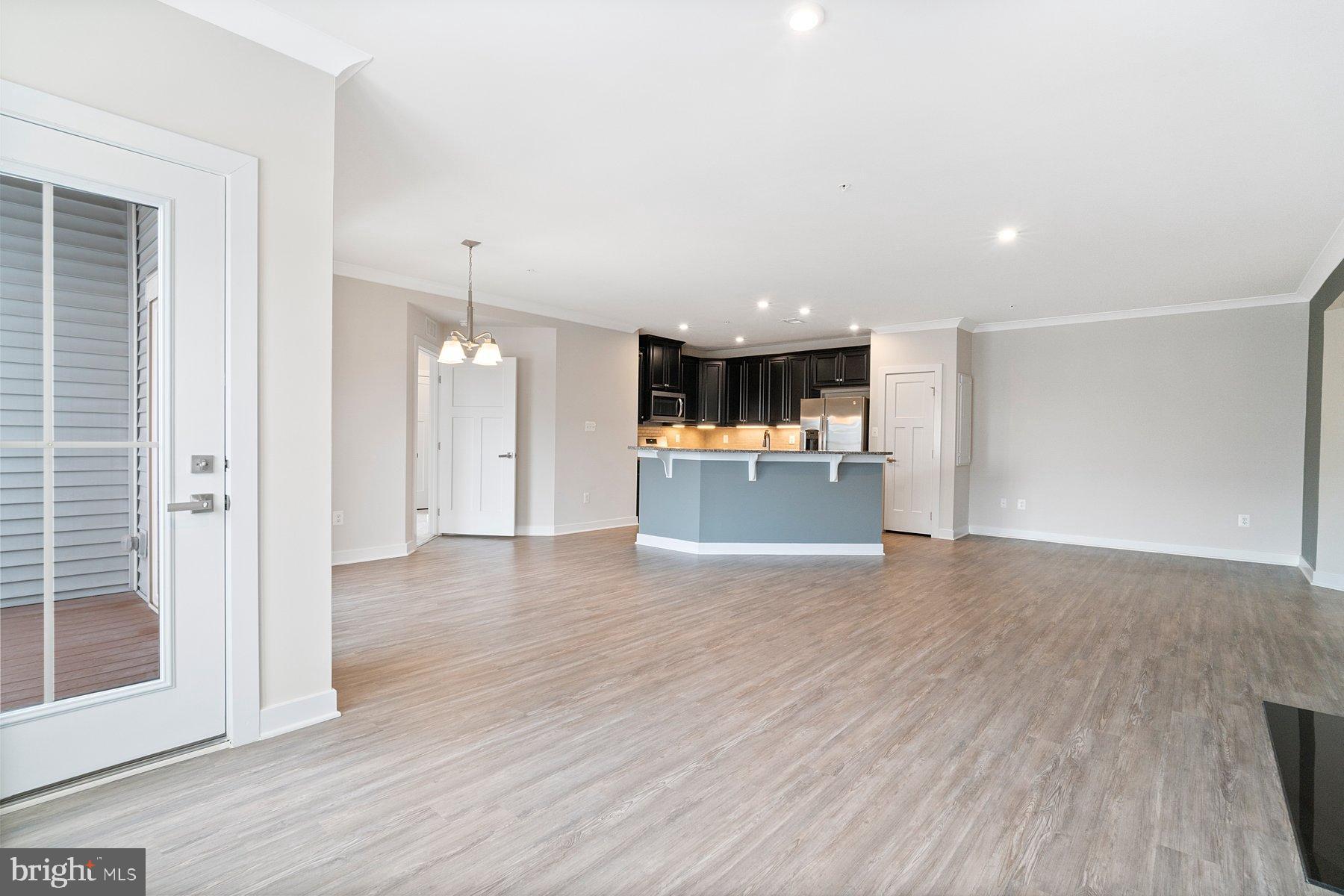 LINGANORE GARDEN CONDOMINIUMS - Residential