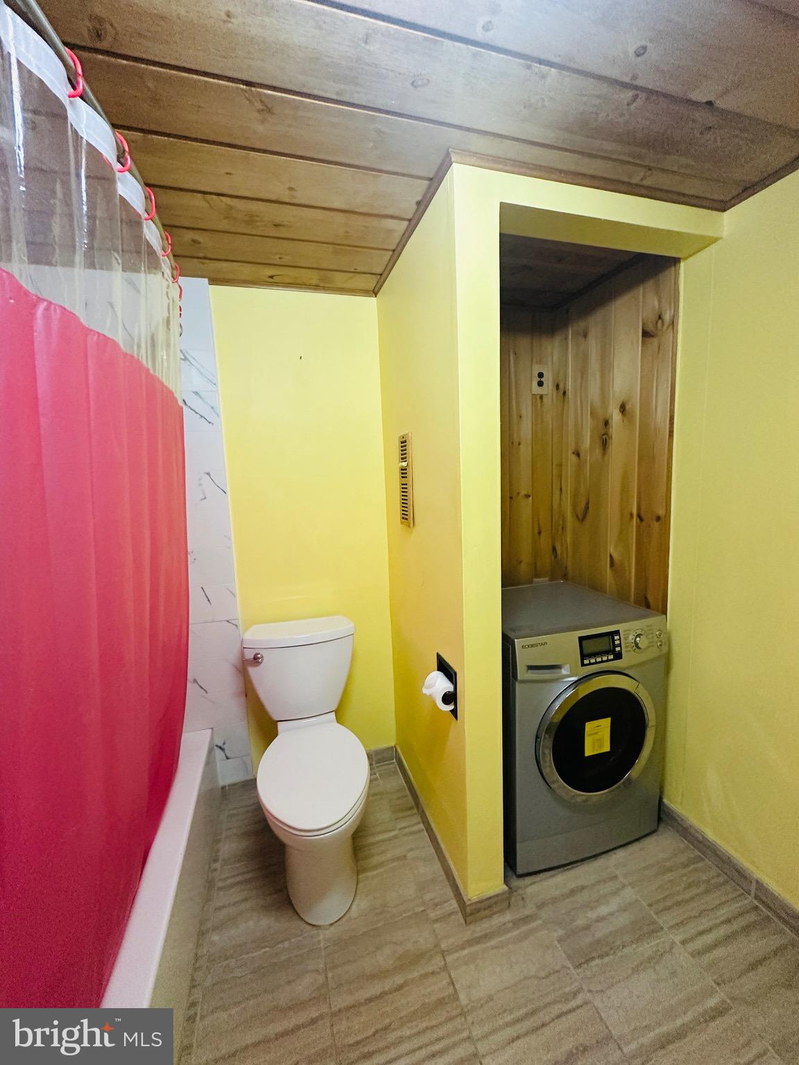 CHINATOWN - Residential