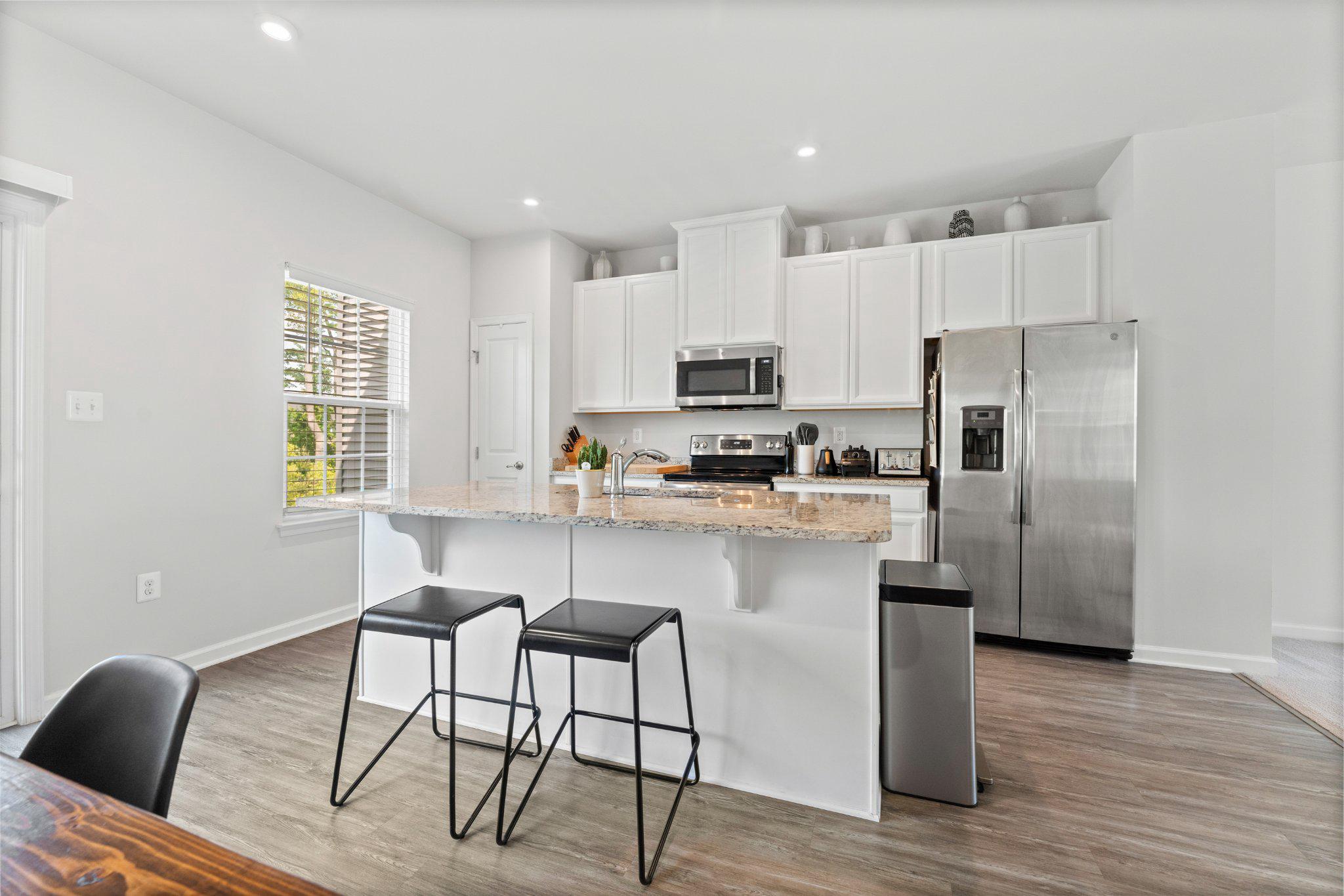 THE VILLAGE AT COURTHOUSE COMMONS - Residential