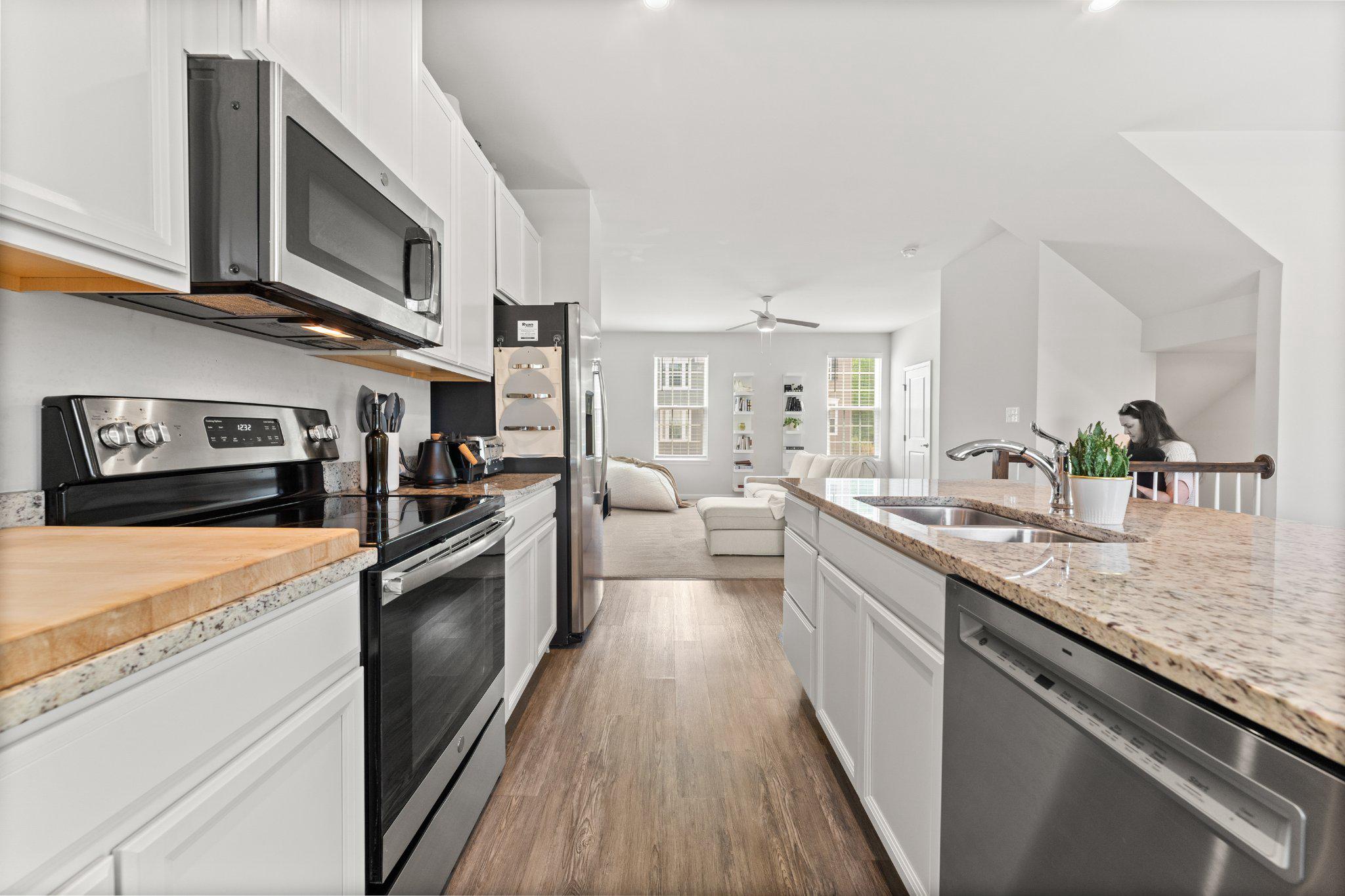 THE VILLAGE AT COURTHOUSE COMMONS - Residential