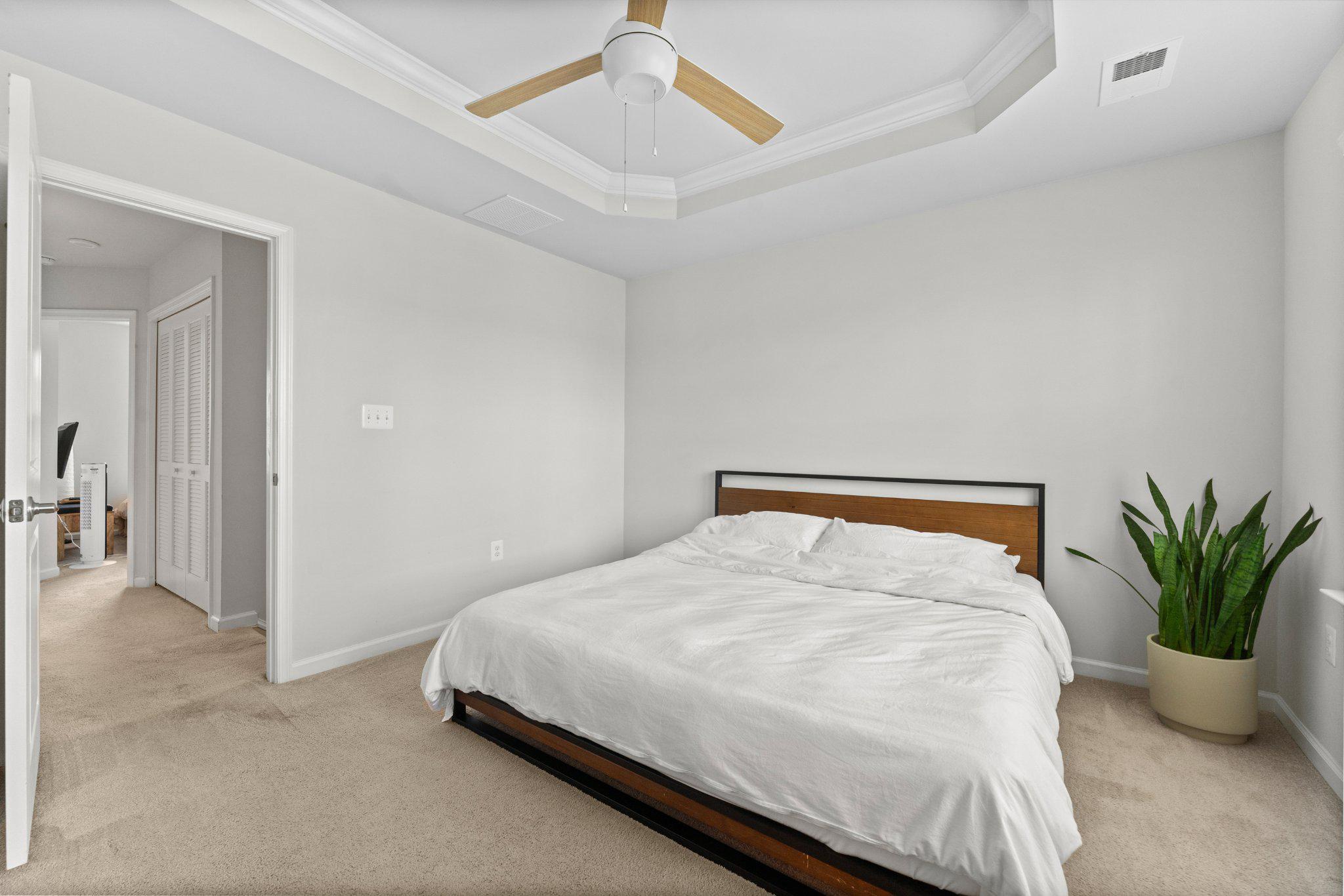 THE VILLAGE AT COURTHOUSE COMMONS - Residential