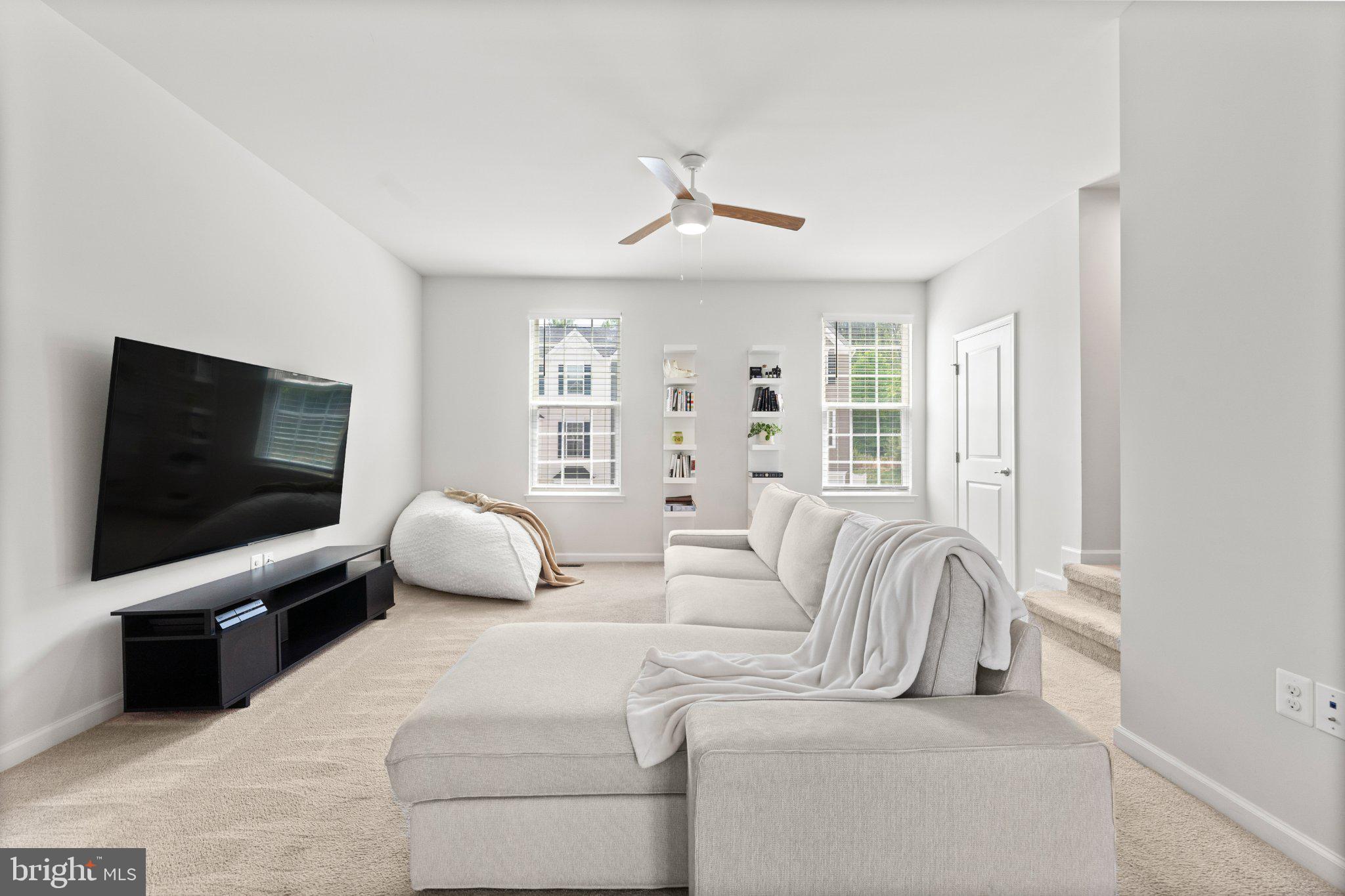 THE VILLAGE AT COURTHOUSE COMMONS - Residential