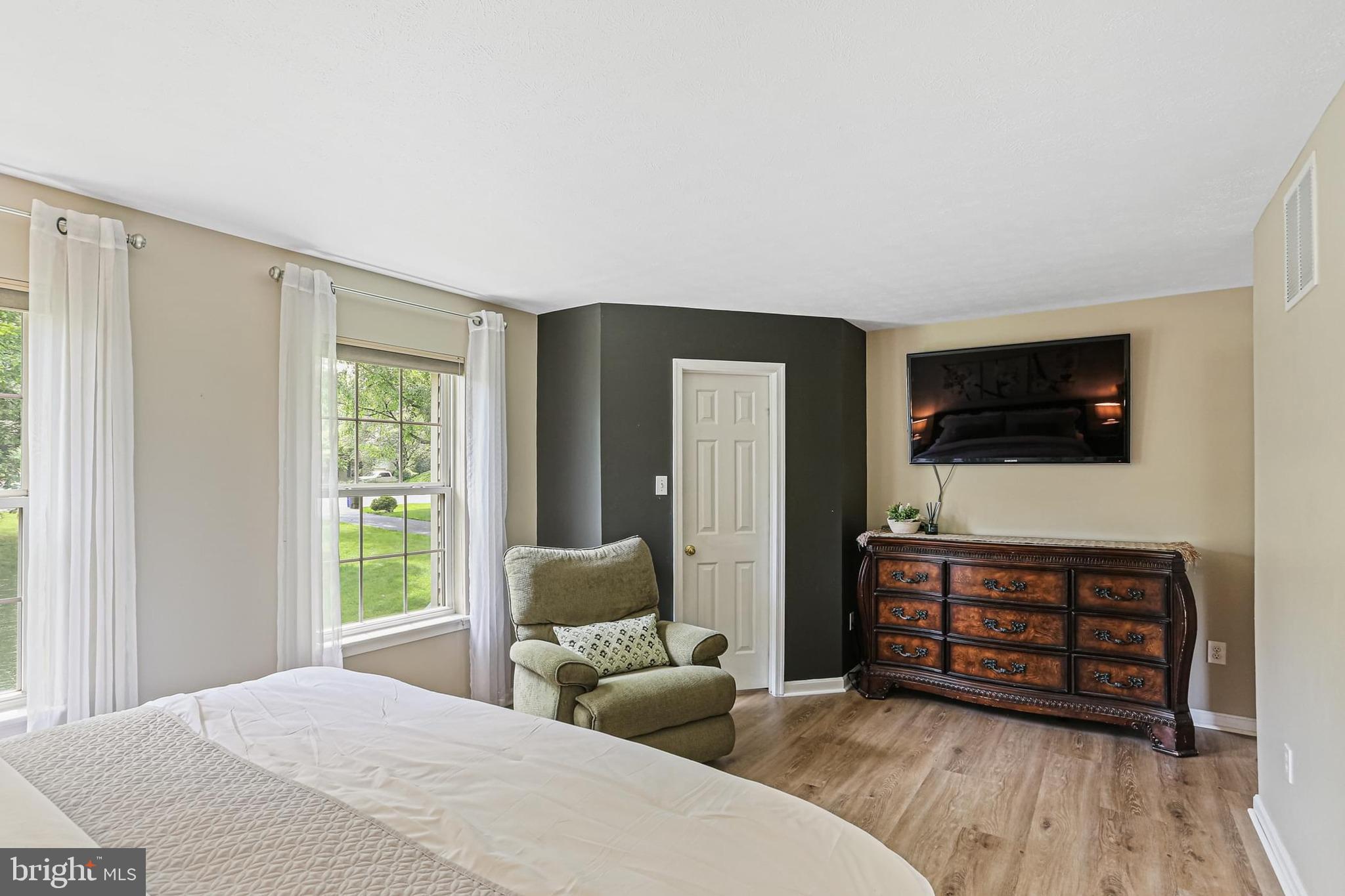 FAIRWINDS - Residential