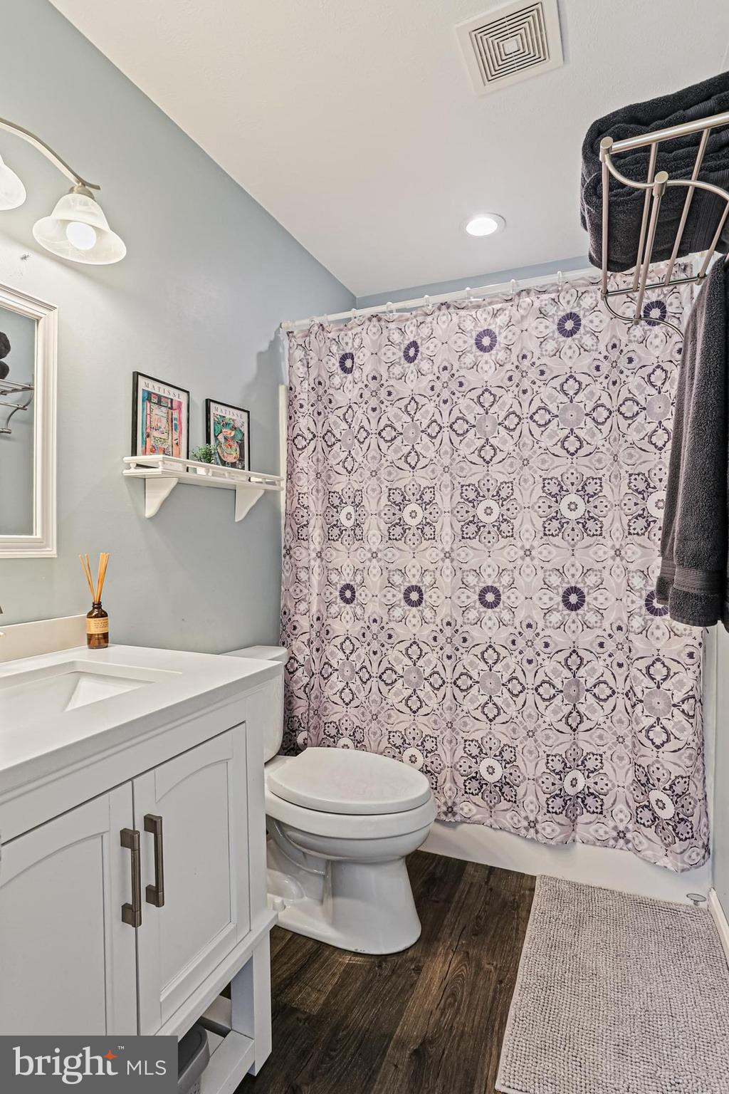 FAIRWINDS - Residential