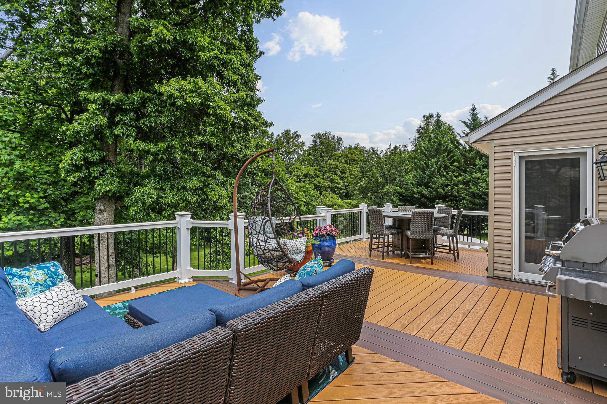 FAIRWINDS - Residential