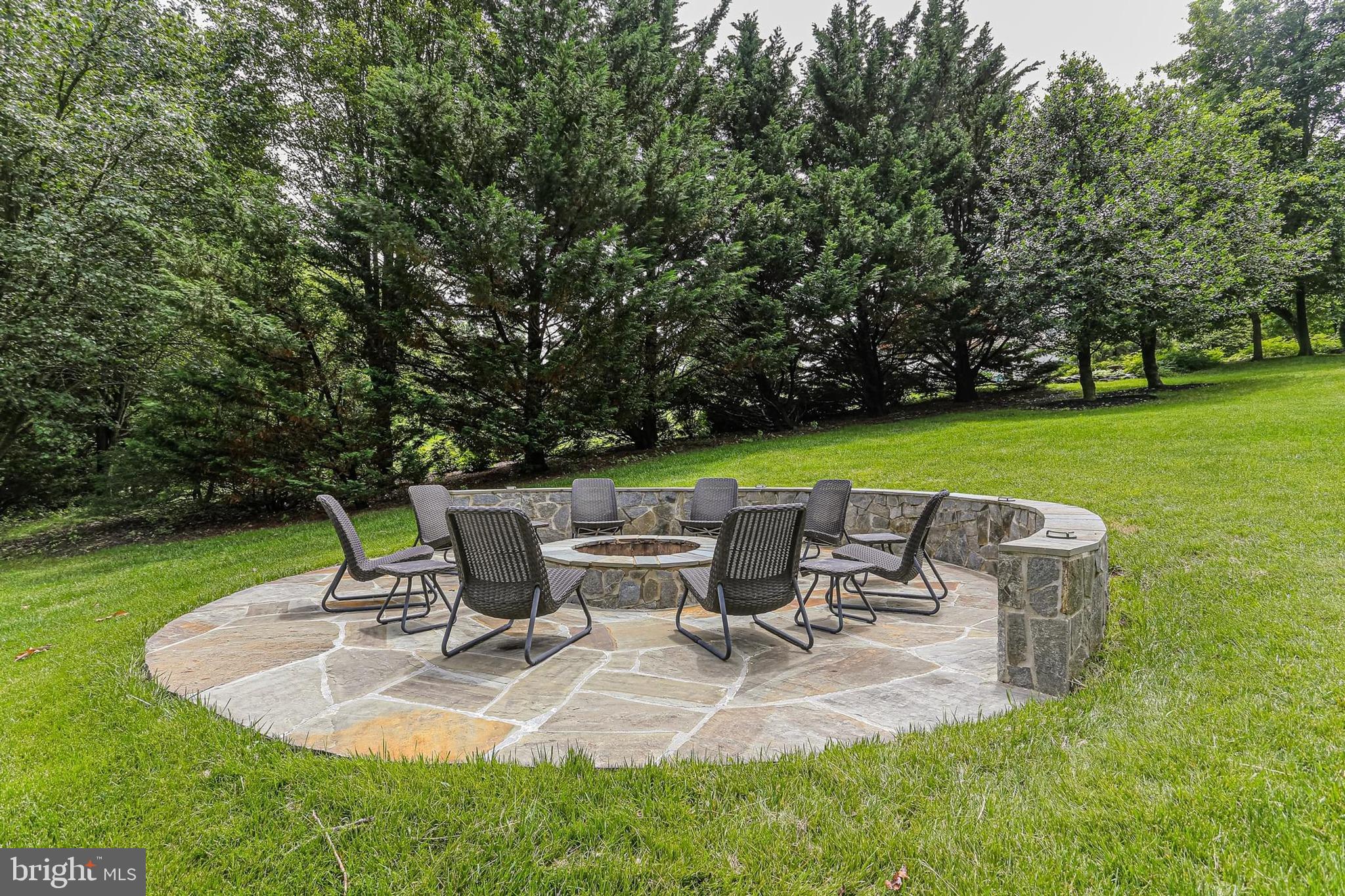 FAIRWINDS - Residential