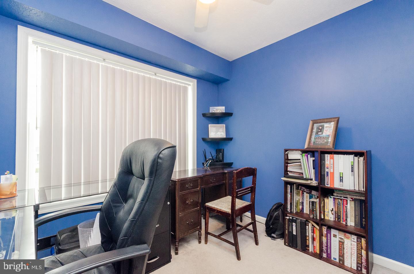 RIDGEFIELD - Residential