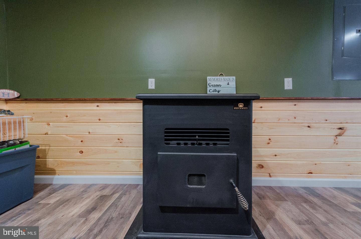 RIDGEFIELD - Residential