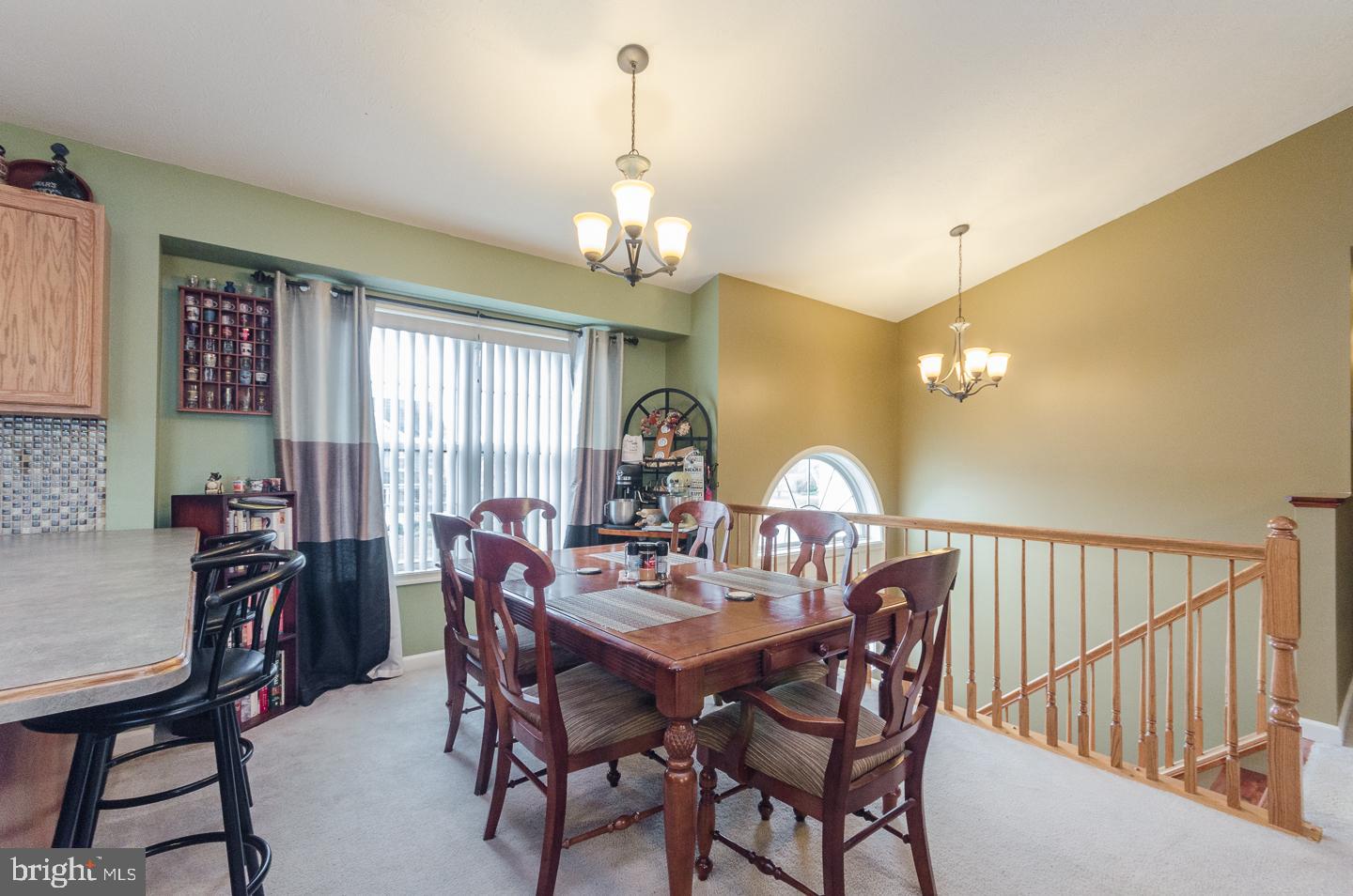 RIDGEFIELD - Residential