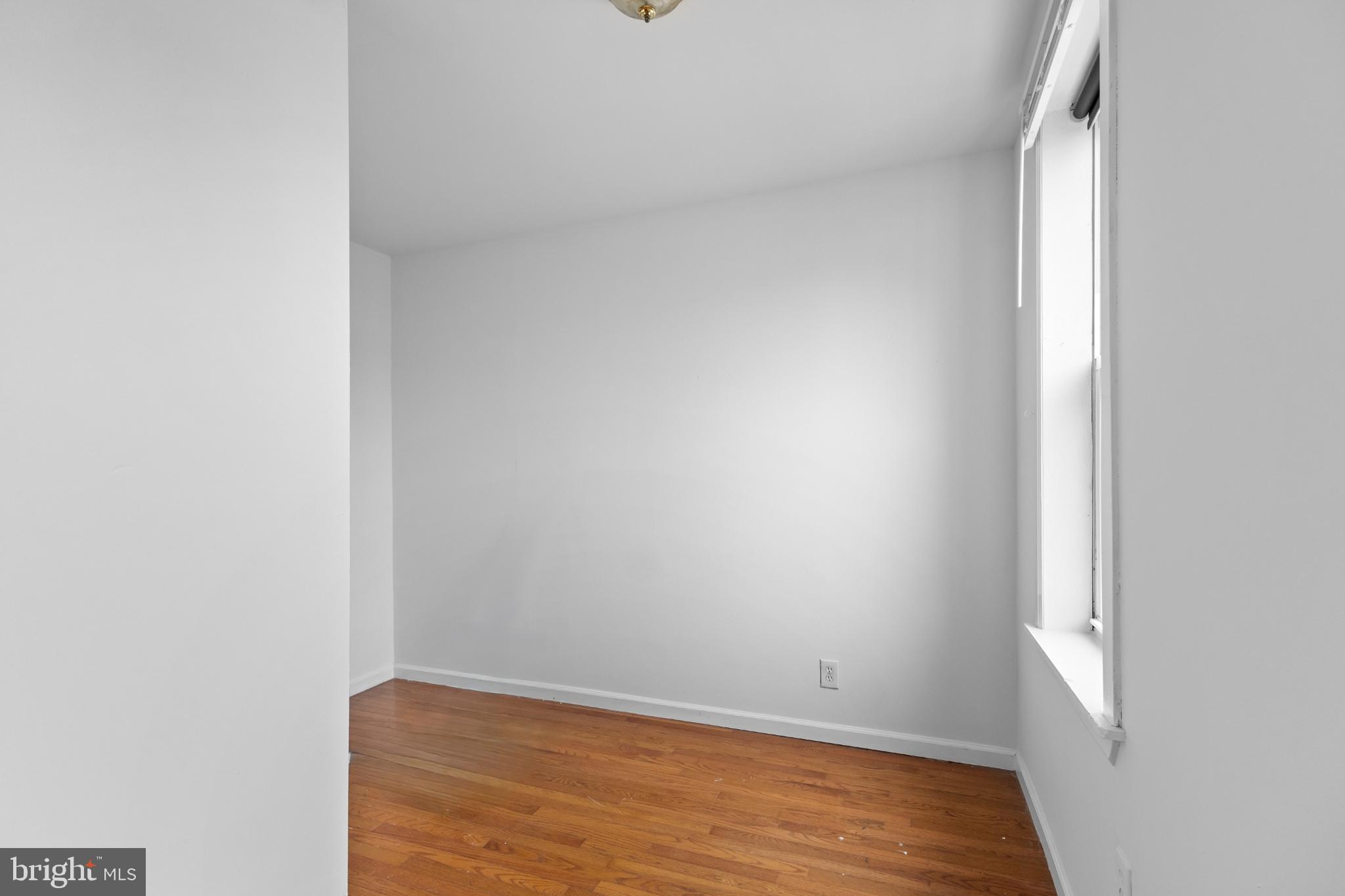 TEMPLE UNIVERSITY - Residential Lease